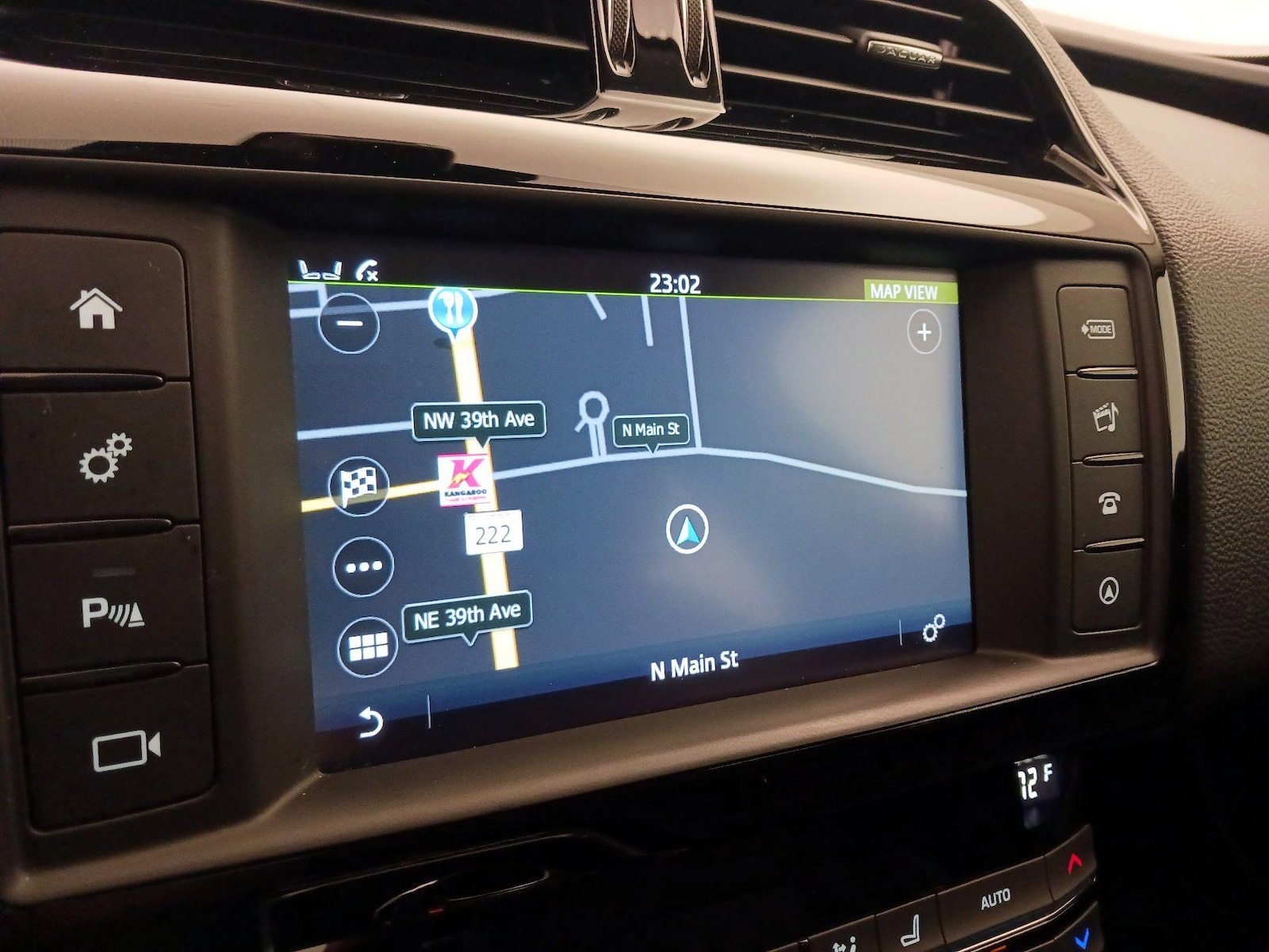 2017 Jaguar XE Premium - Photo 15