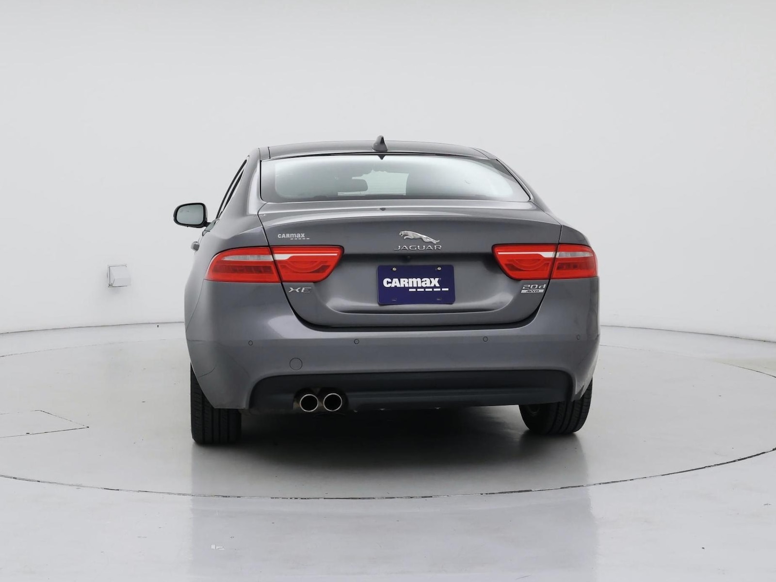 2017 Jaguar XE Premium - Photo 7