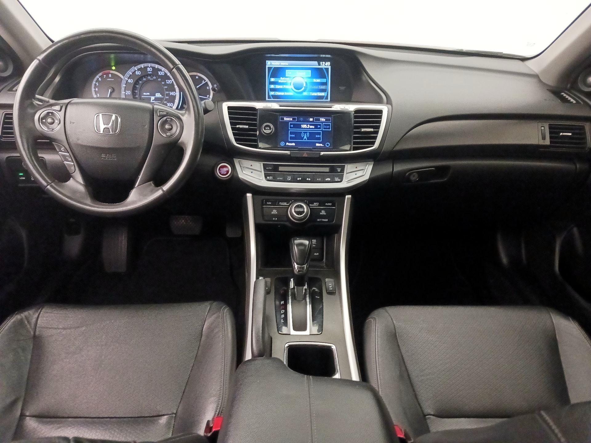Thumbnail: 2015 Honda Accord - 9