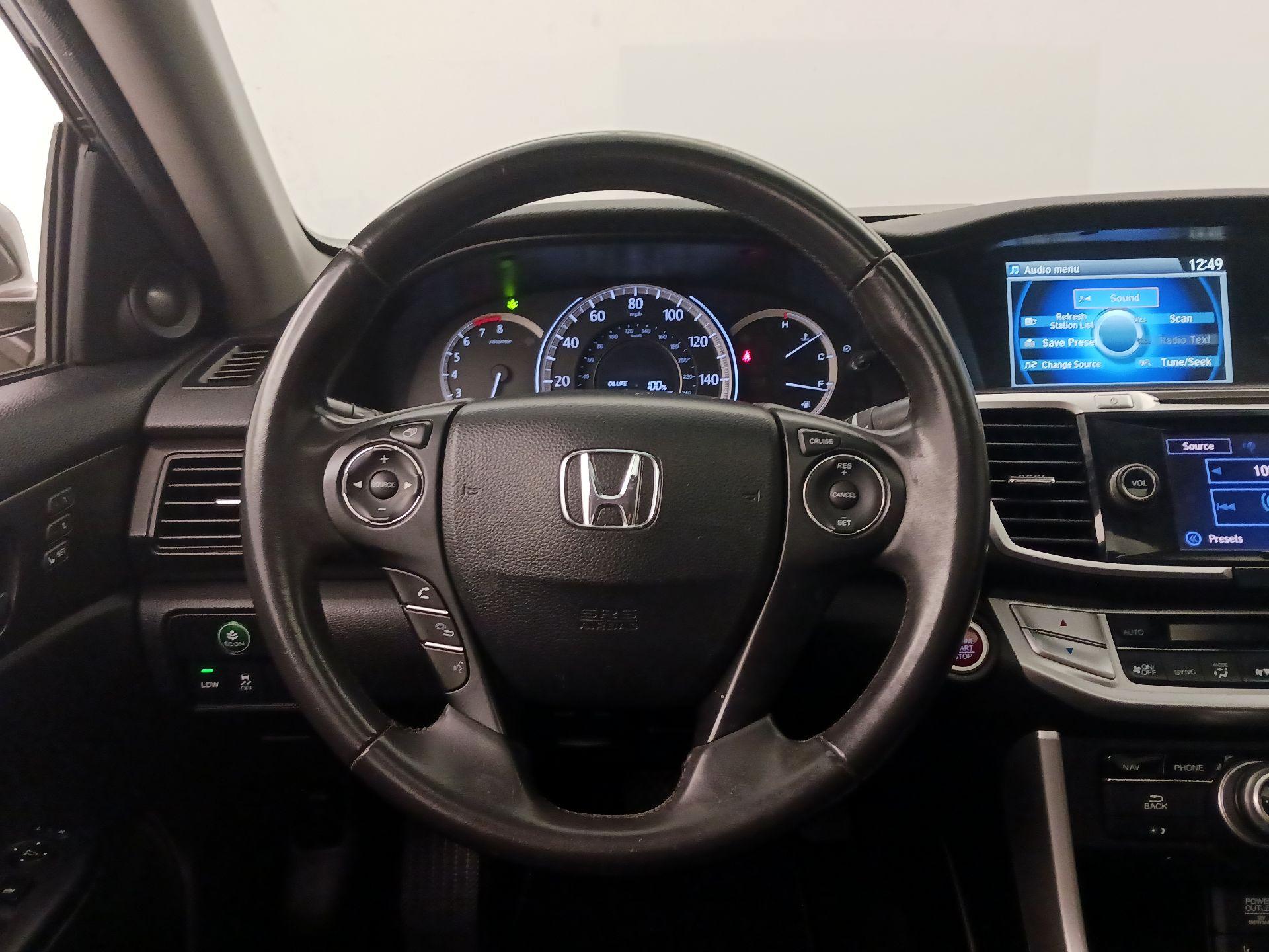 Thumbnail: 2015 Honda Accord - 10