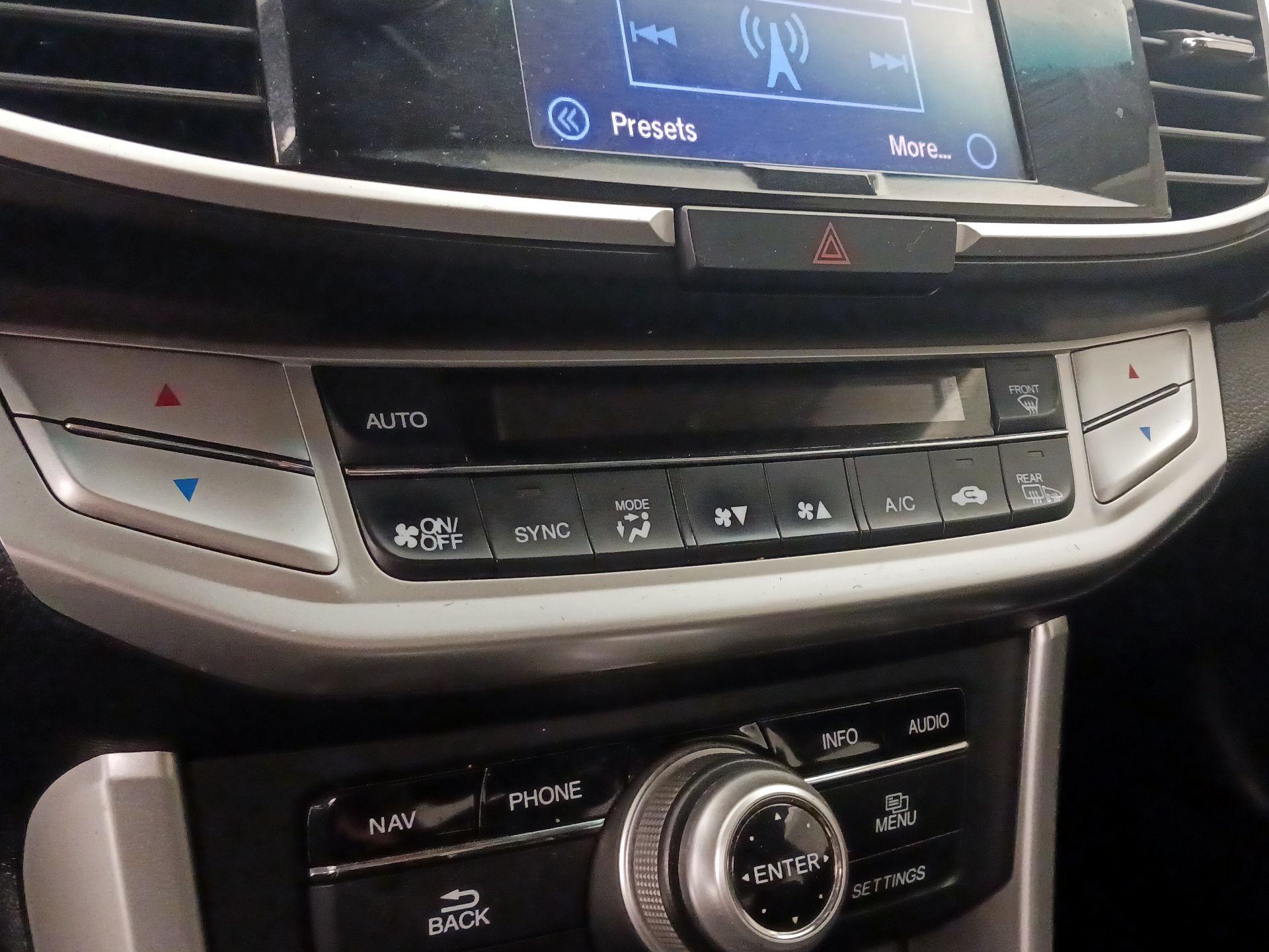 Thumbnail: 2015 Honda Accord - 16