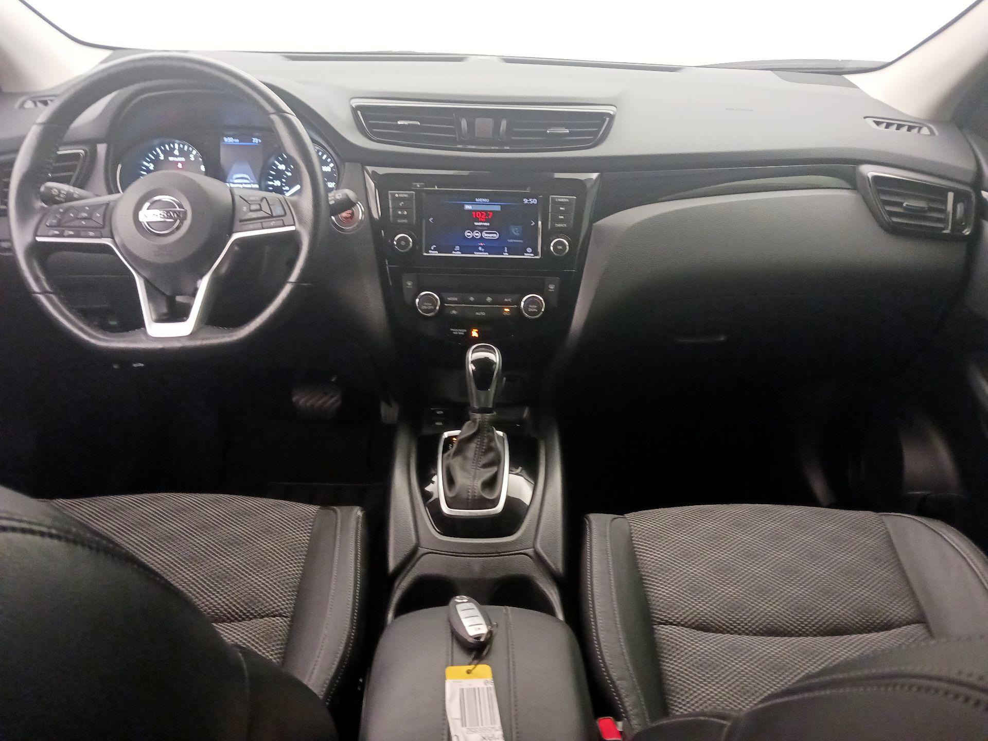Thumbnail: 2021 Nissan Rogue Sport - 9