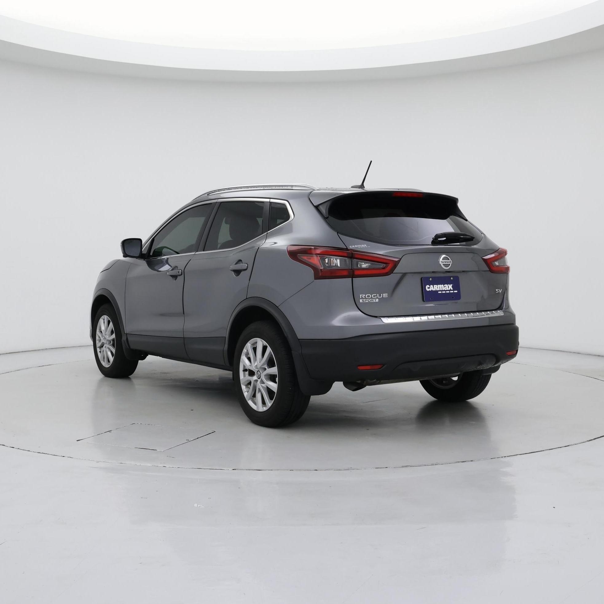 Thumbnail: 2021 Nissan Rogue Sport - 2