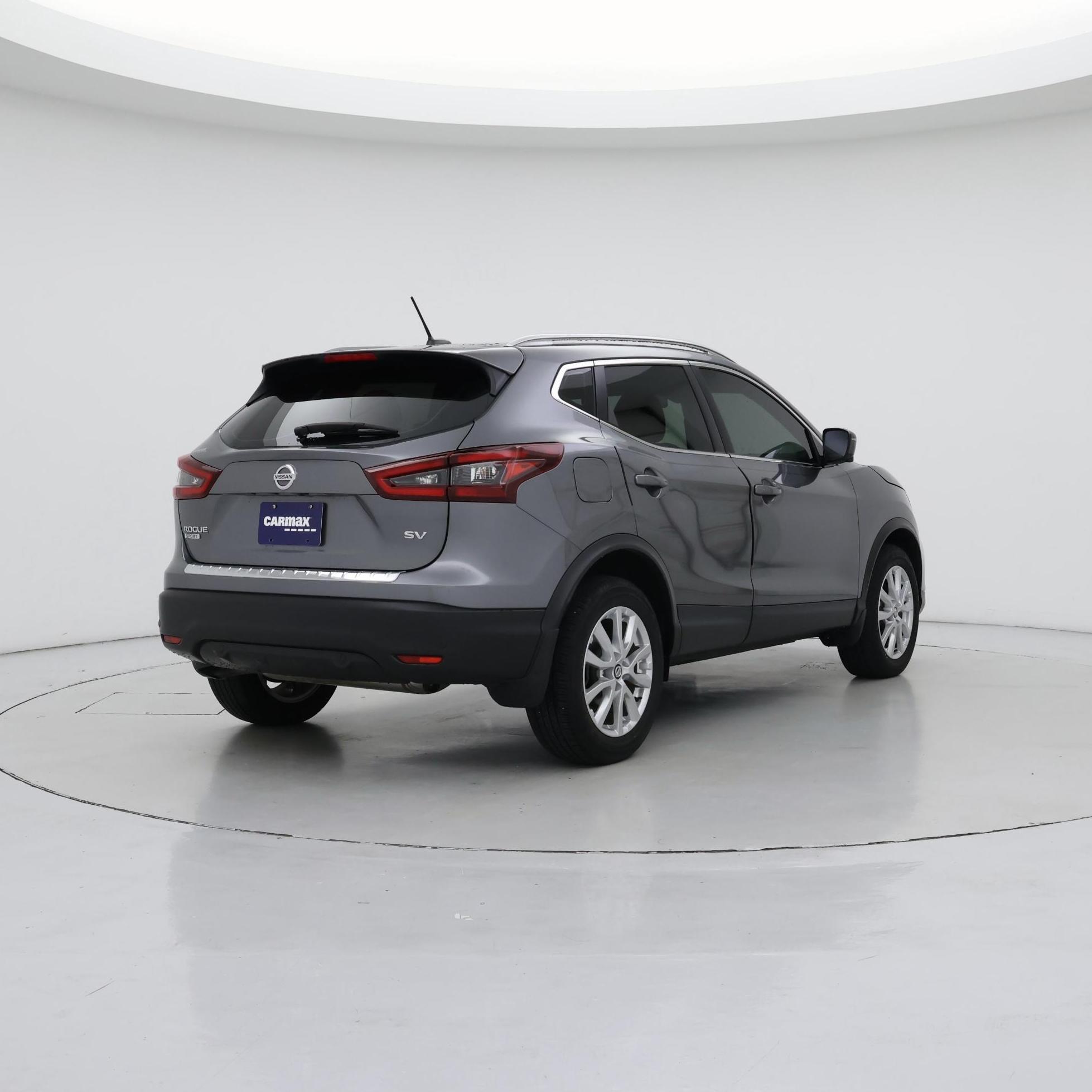 Thumbnail: 2021 Nissan Rogue Sport - 8