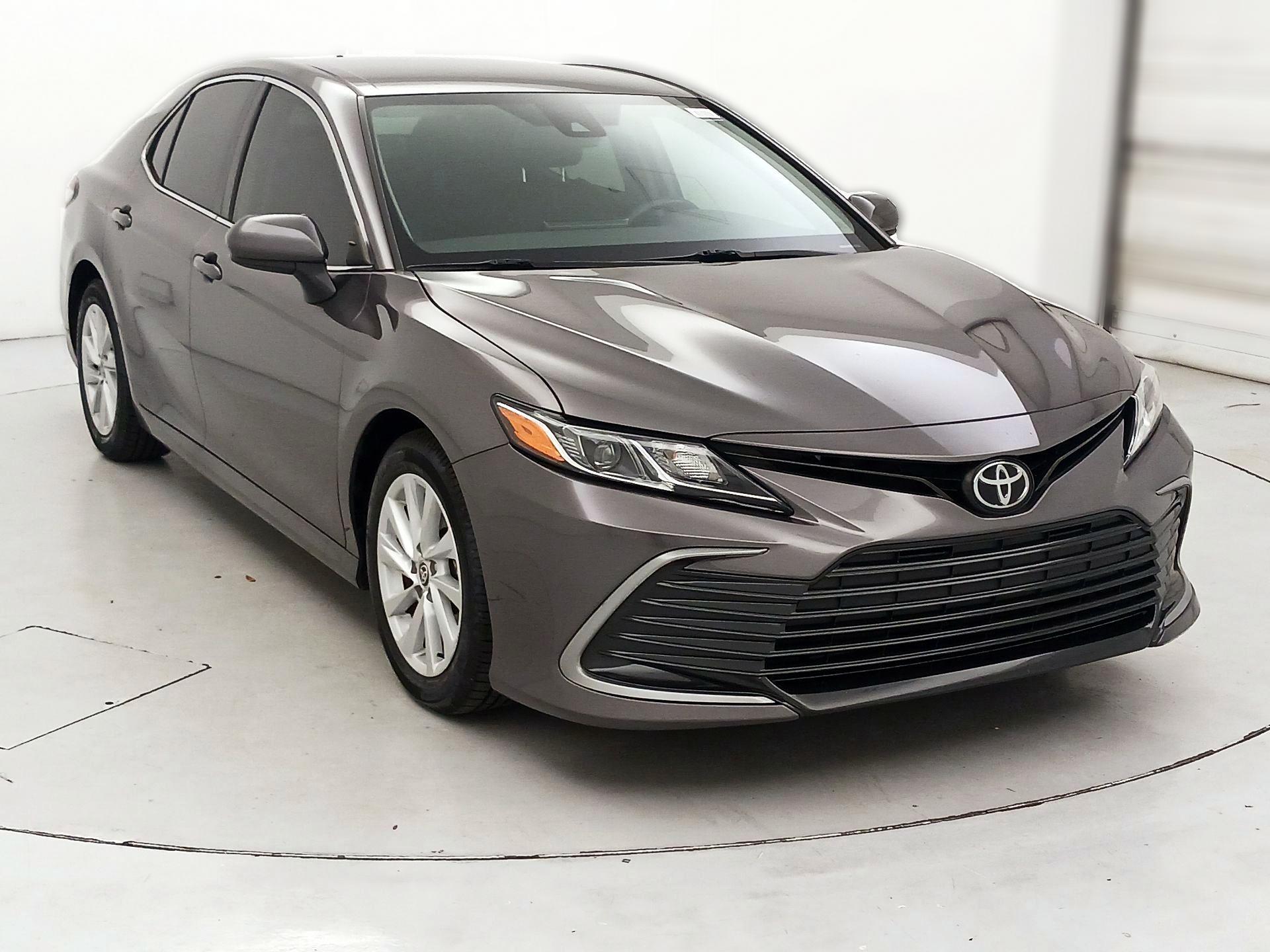 Thumbnail: 2021 Toyota Camry - 1