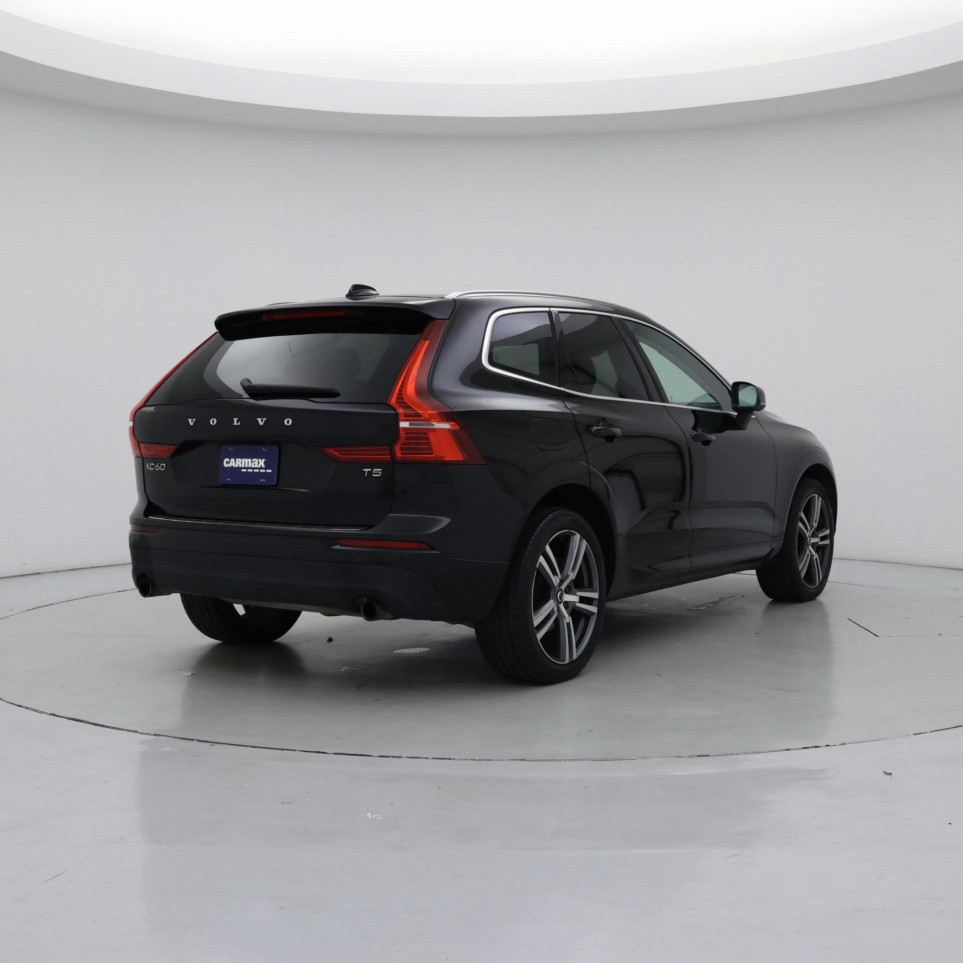 Thumbnail: 2020 Volvo XC60 - 8