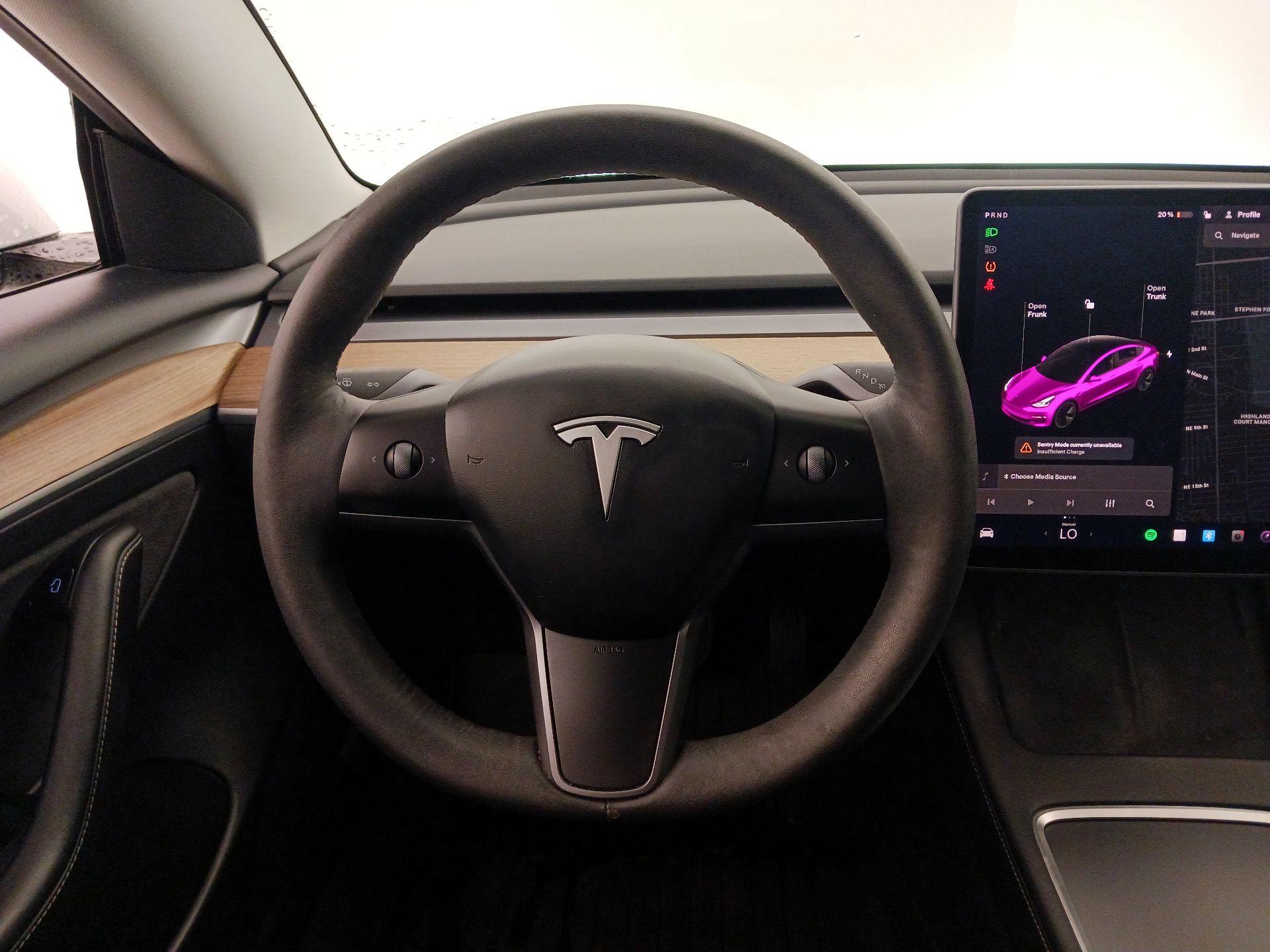 Thumbnail: 2021 Tesla Model 3 - 10