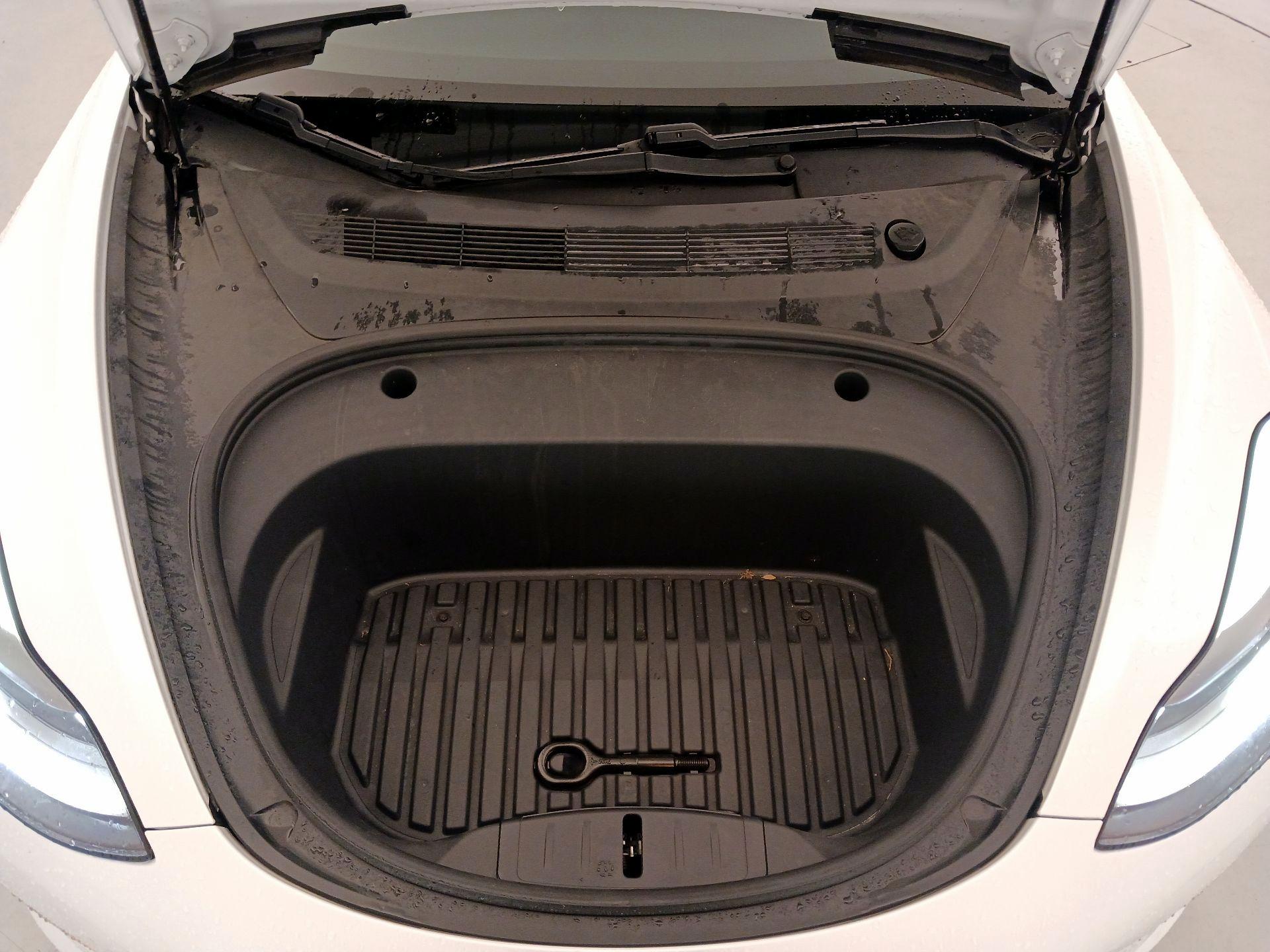 Thumbnail: 2021 Tesla Model 3 - 20