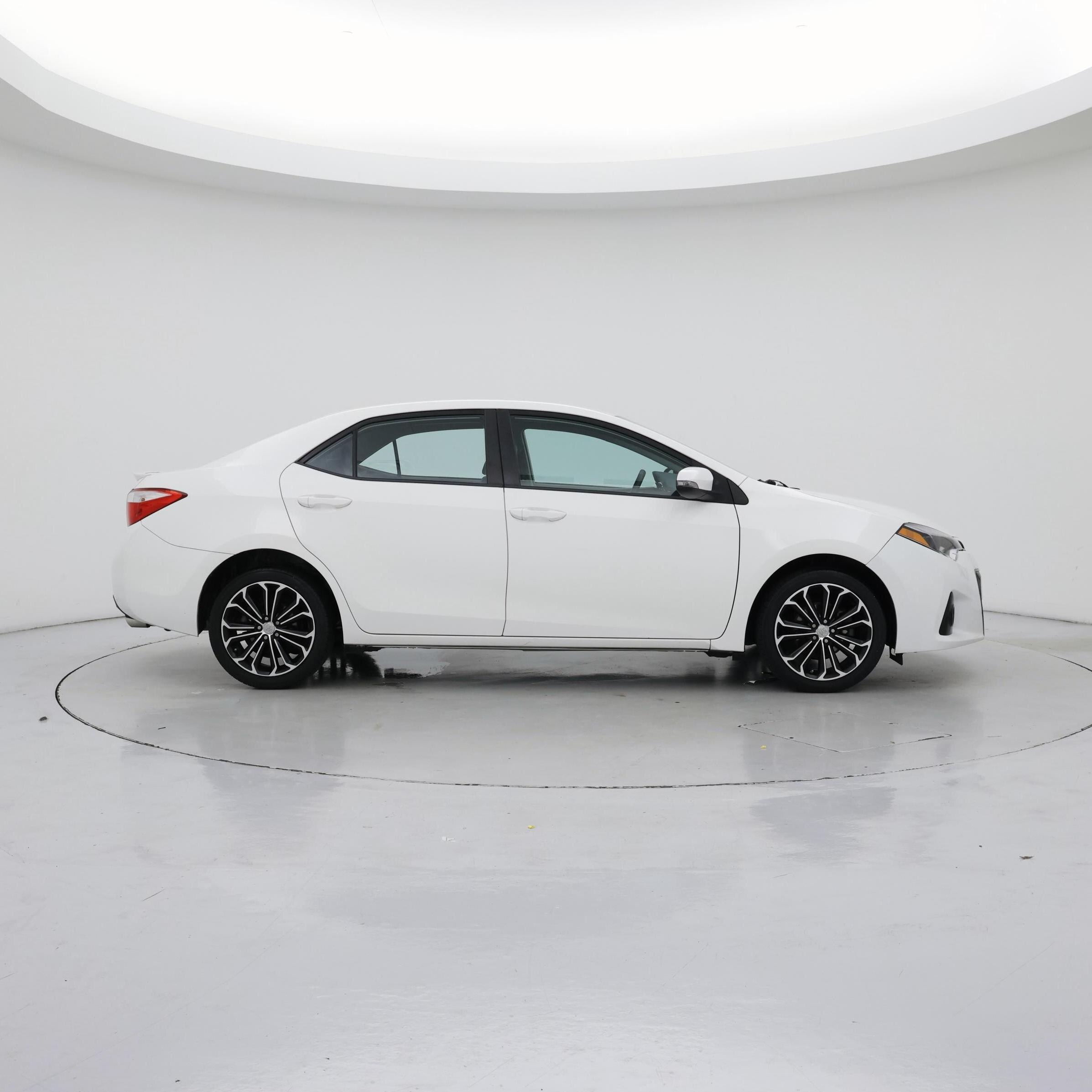 Thumbnail: 2014 Toyota Corolla - 7