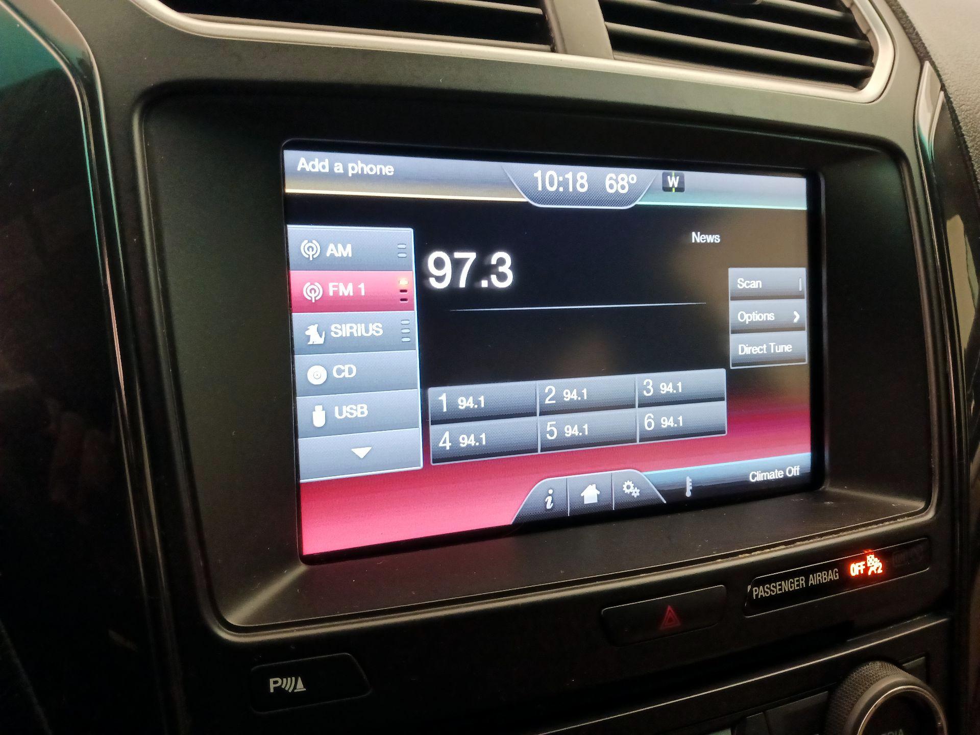 Thumbnail: 2016 Ford Explorer - 15