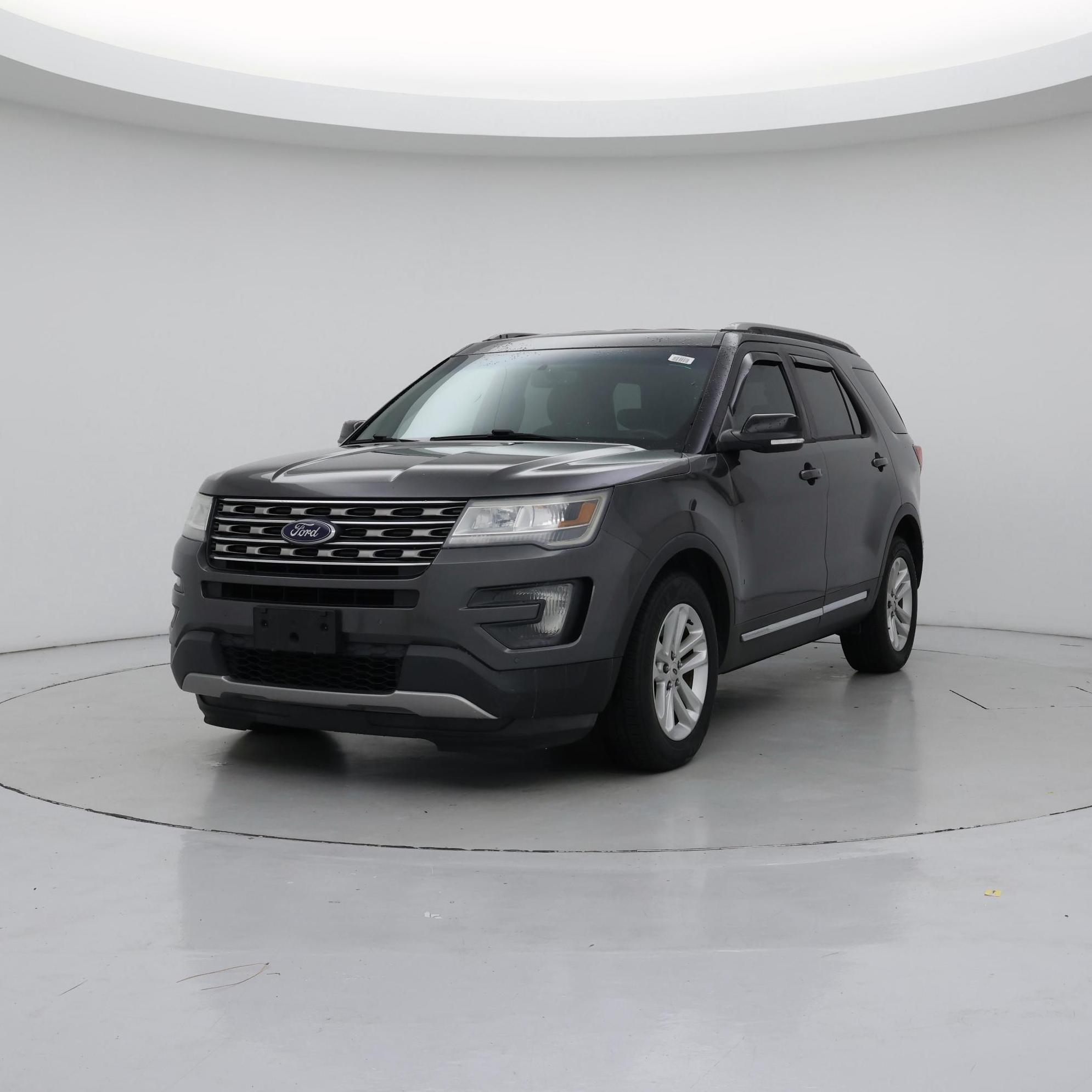 Thumbnail: 2016 Ford Explorer - 4