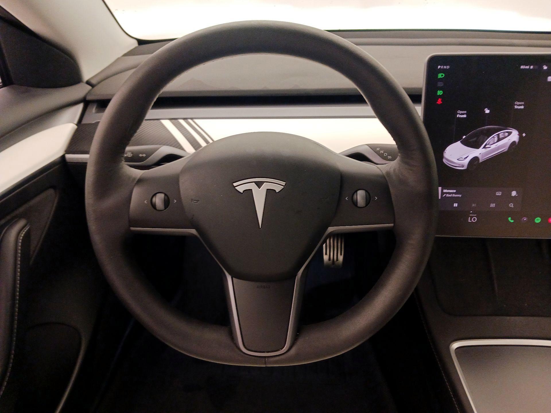 Thumbnail: 2021 Tesla Model 3 - 10