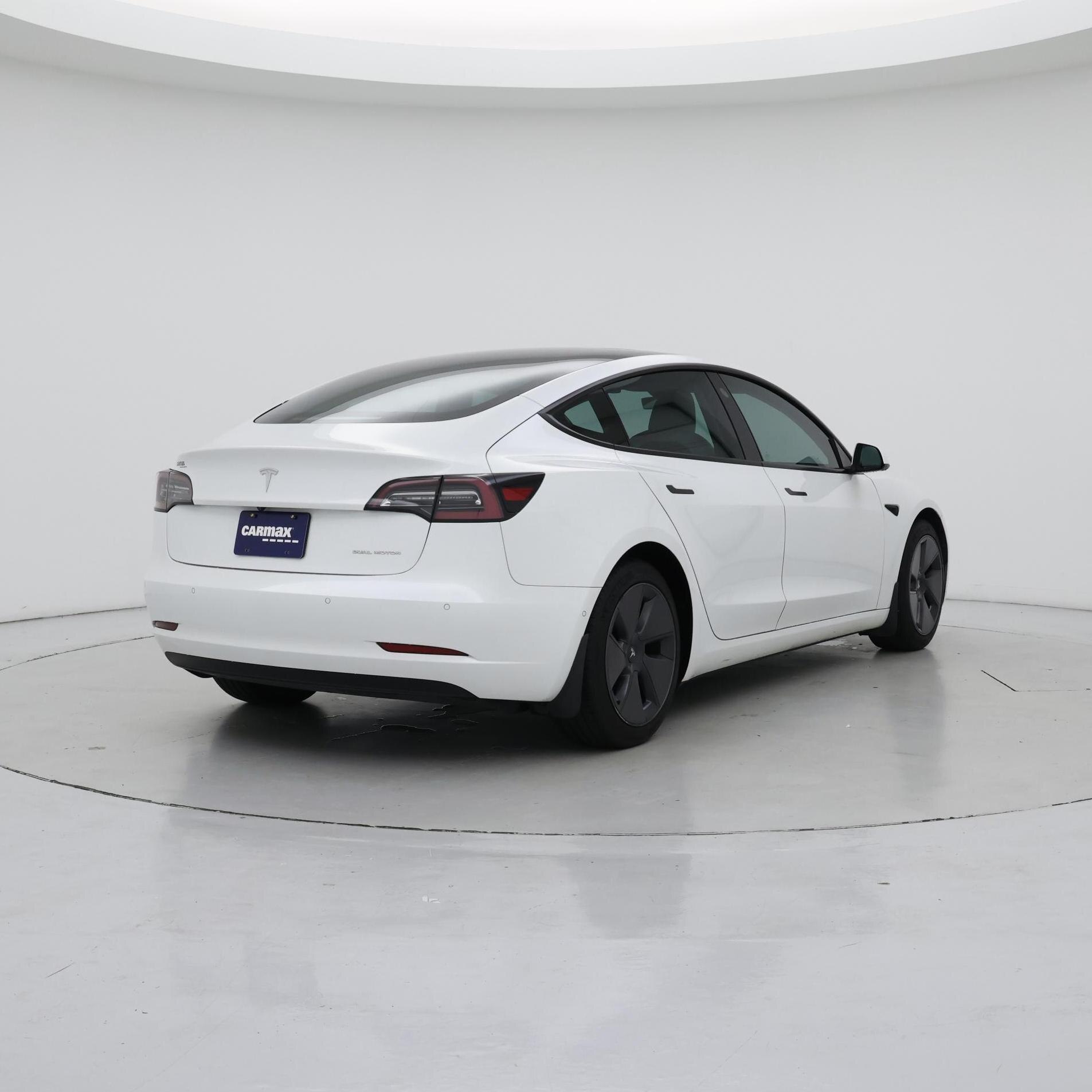 Thumbnail: 2021 Tesla Model 3 - 8