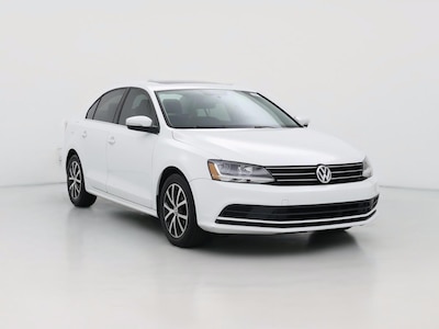 White 2017 Volkswagen Jetta SE
