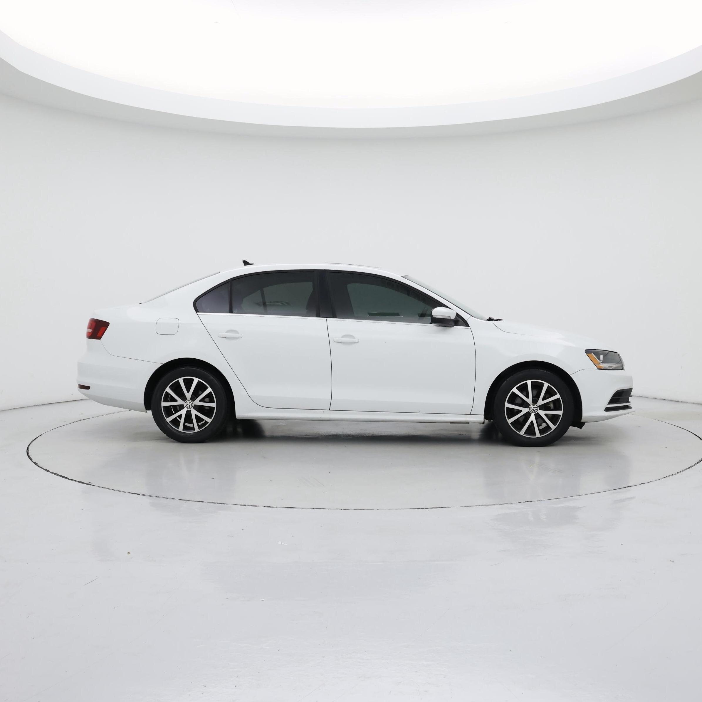 Thumbnail: 2017 Volkswagen Jetta - 7