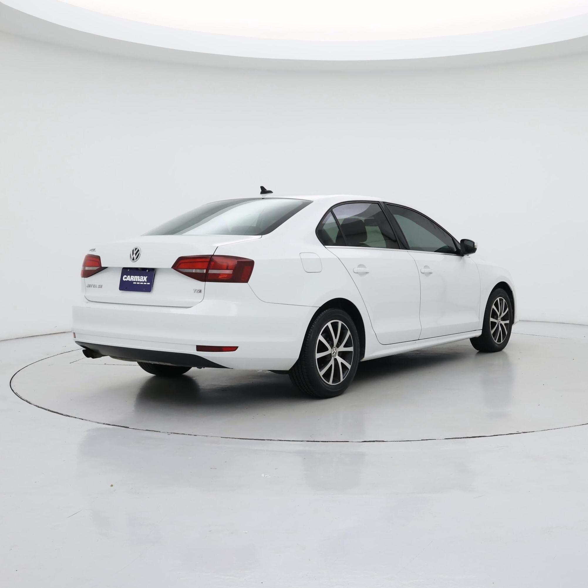 Thumbnail: 2017 Volkswagen Jetta - 8