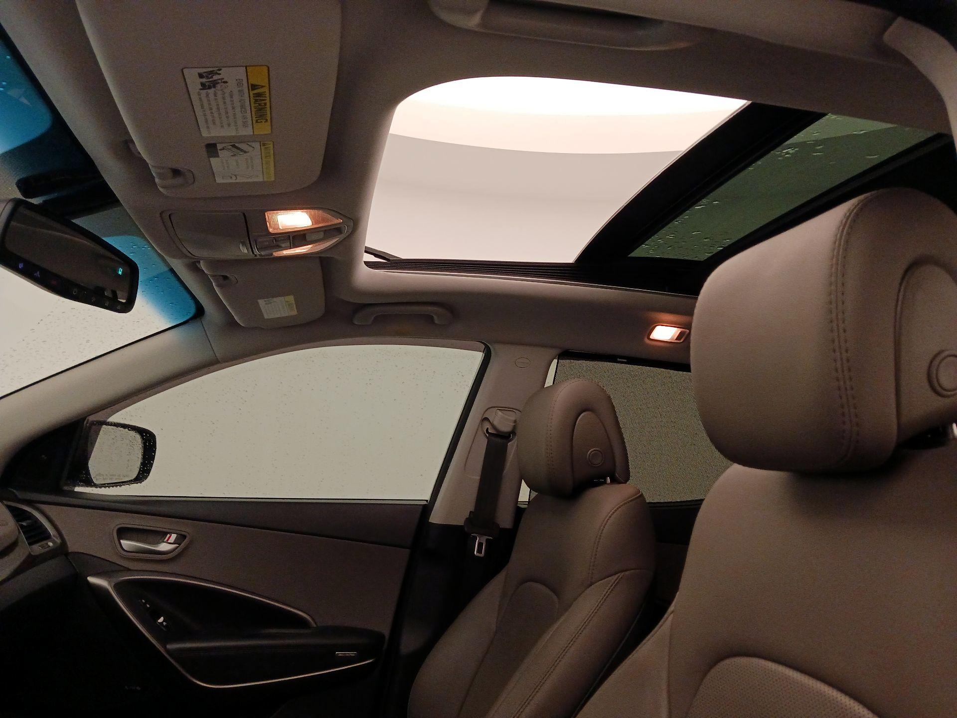 Thumbnail: 2017 Hyundai Santa Fe - 19