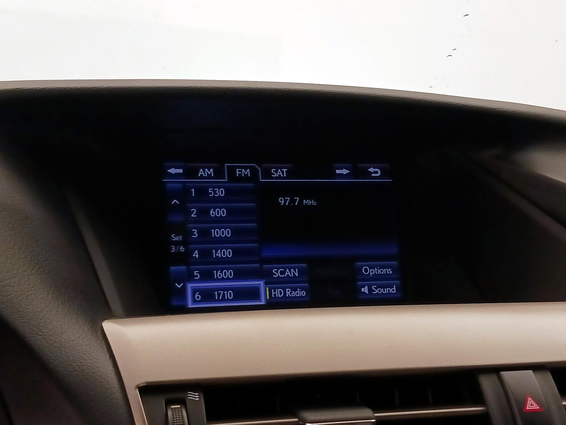 Thumbnail: 2015 Lexus RX - 16