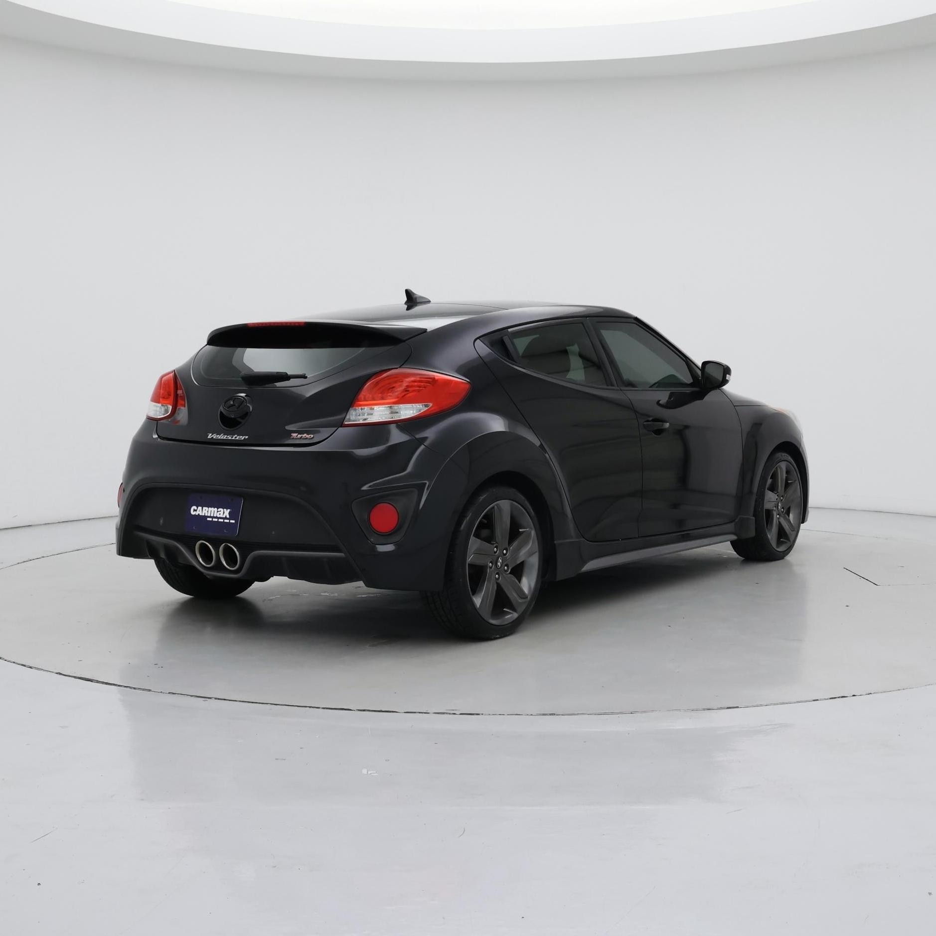 Thumbnail: 2015 Hyundai Veloster - 8