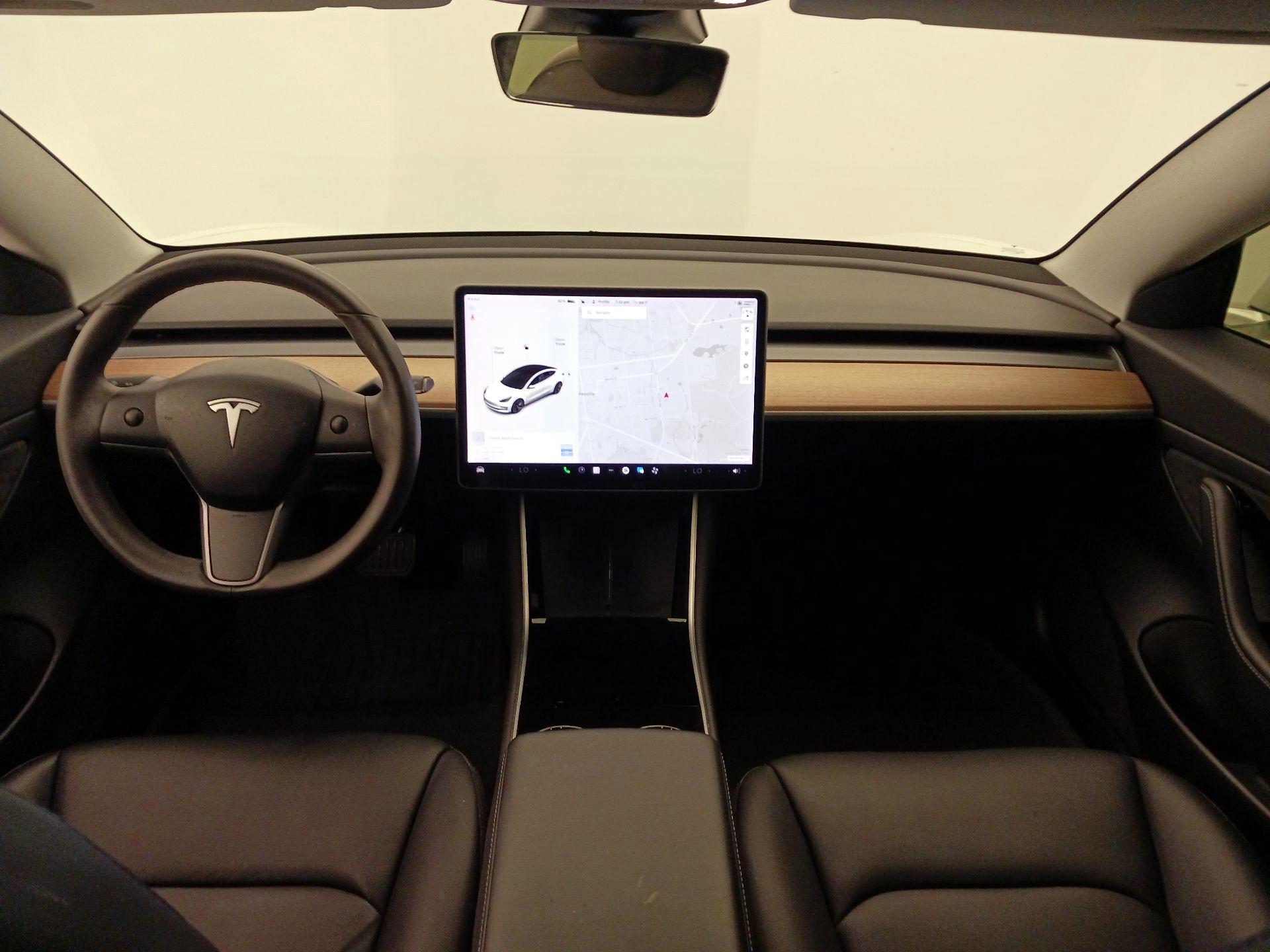 Thumbnail: 2020 Tesla Model 3 - 9