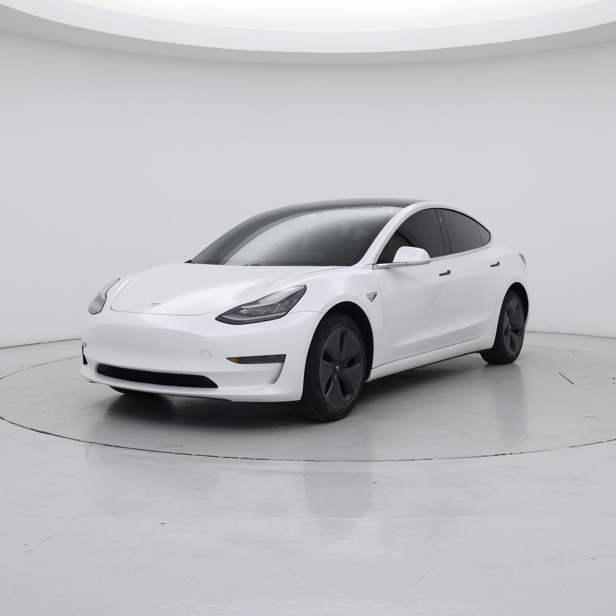 Thumbnail: 2020 Tesla Model 3 - 4