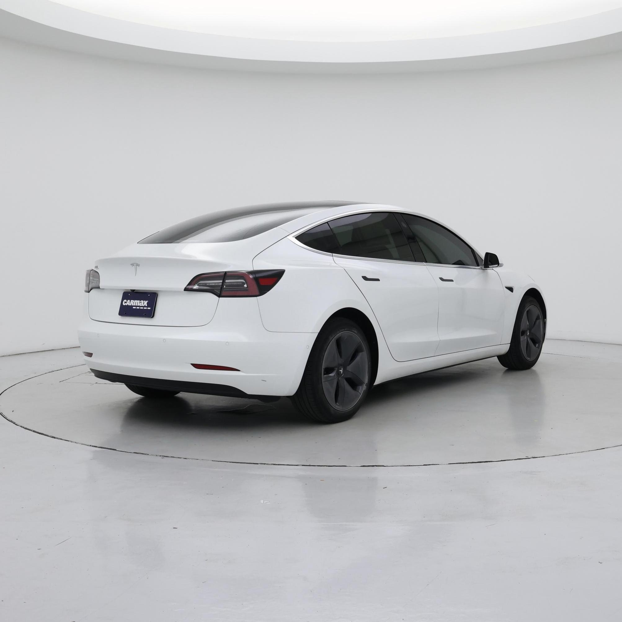 Thumbnail: 2020 Tesla Model 3 - 8
