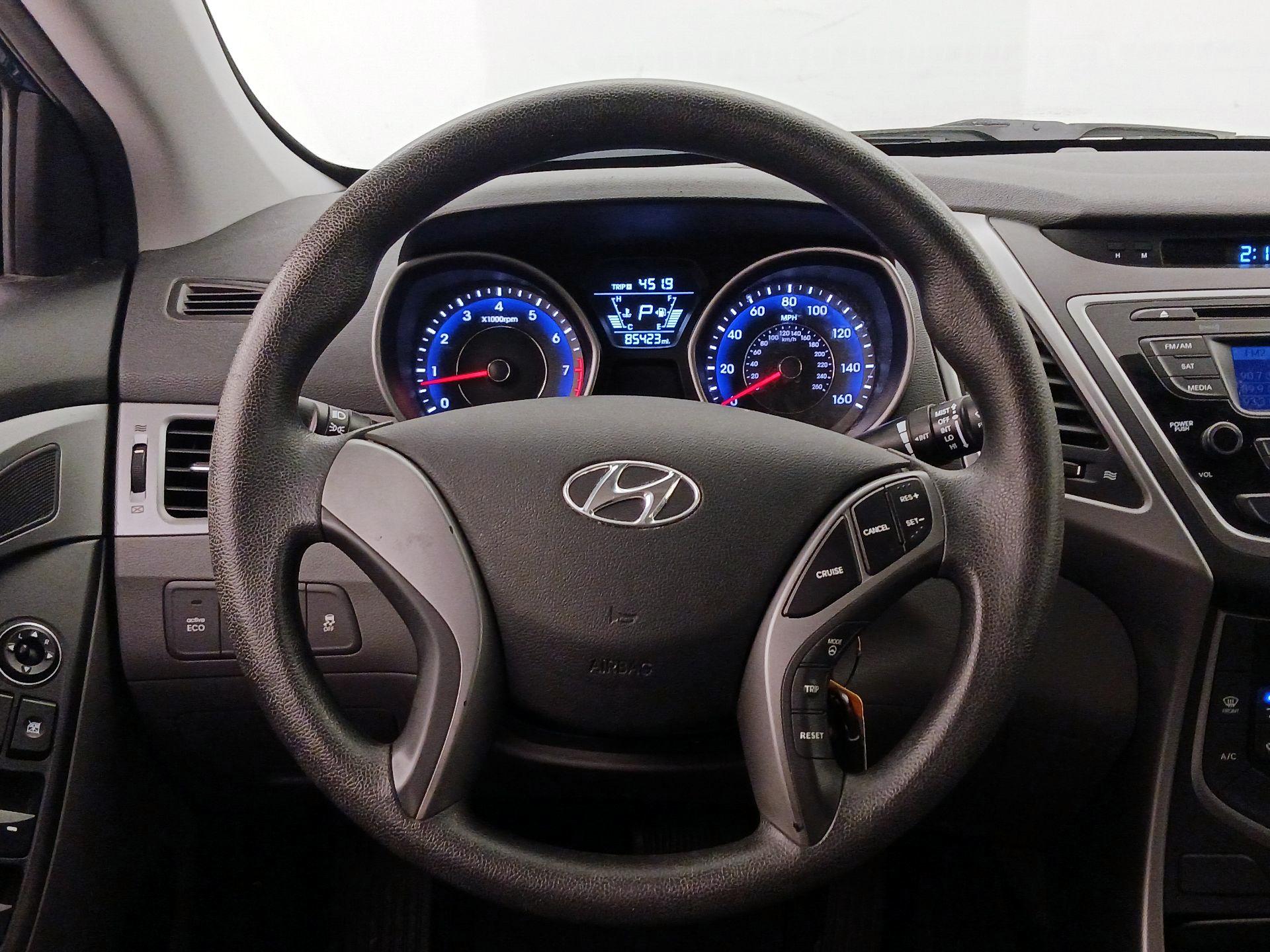 Thumbnail: 2014 Hyundai Elantra - 10