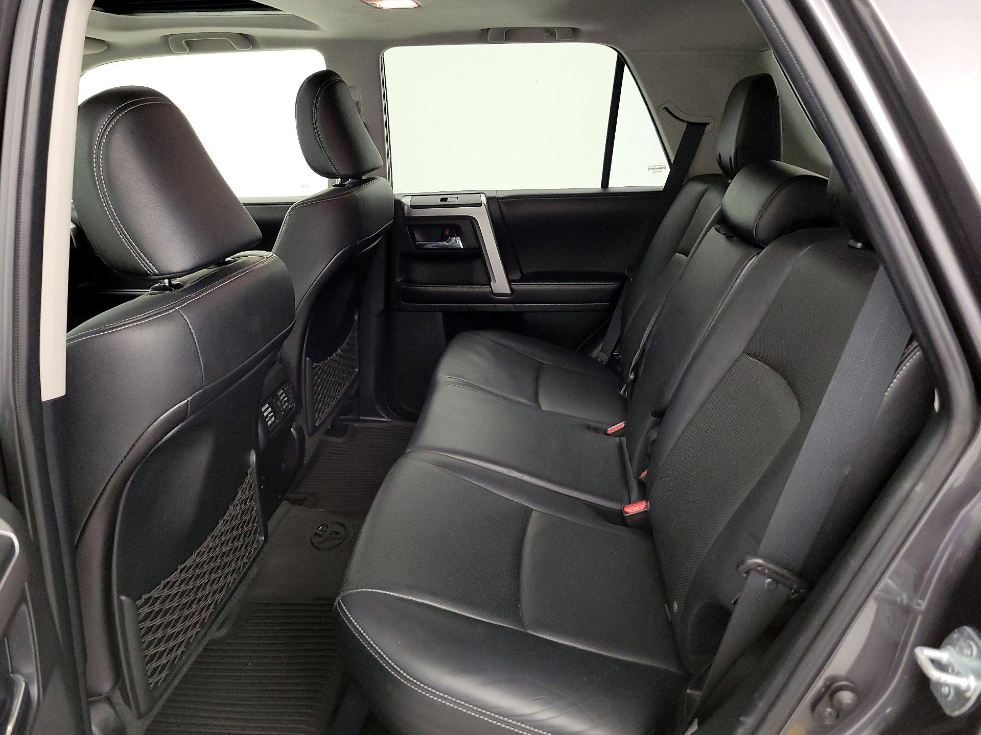 Thumbnail: 2016 Toyota 4Runner - 20