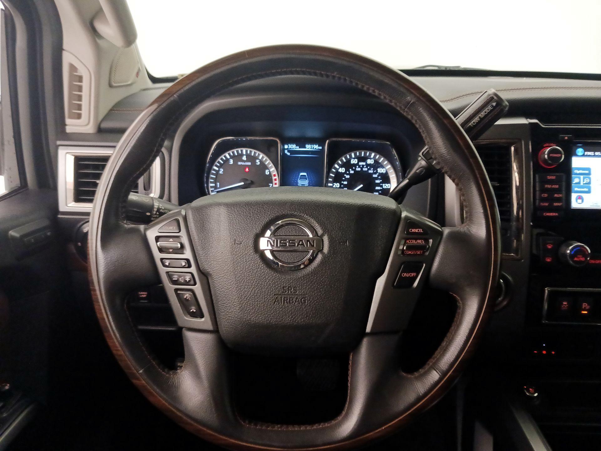 Thumbnail: 2017 Nissan Titan - 10
