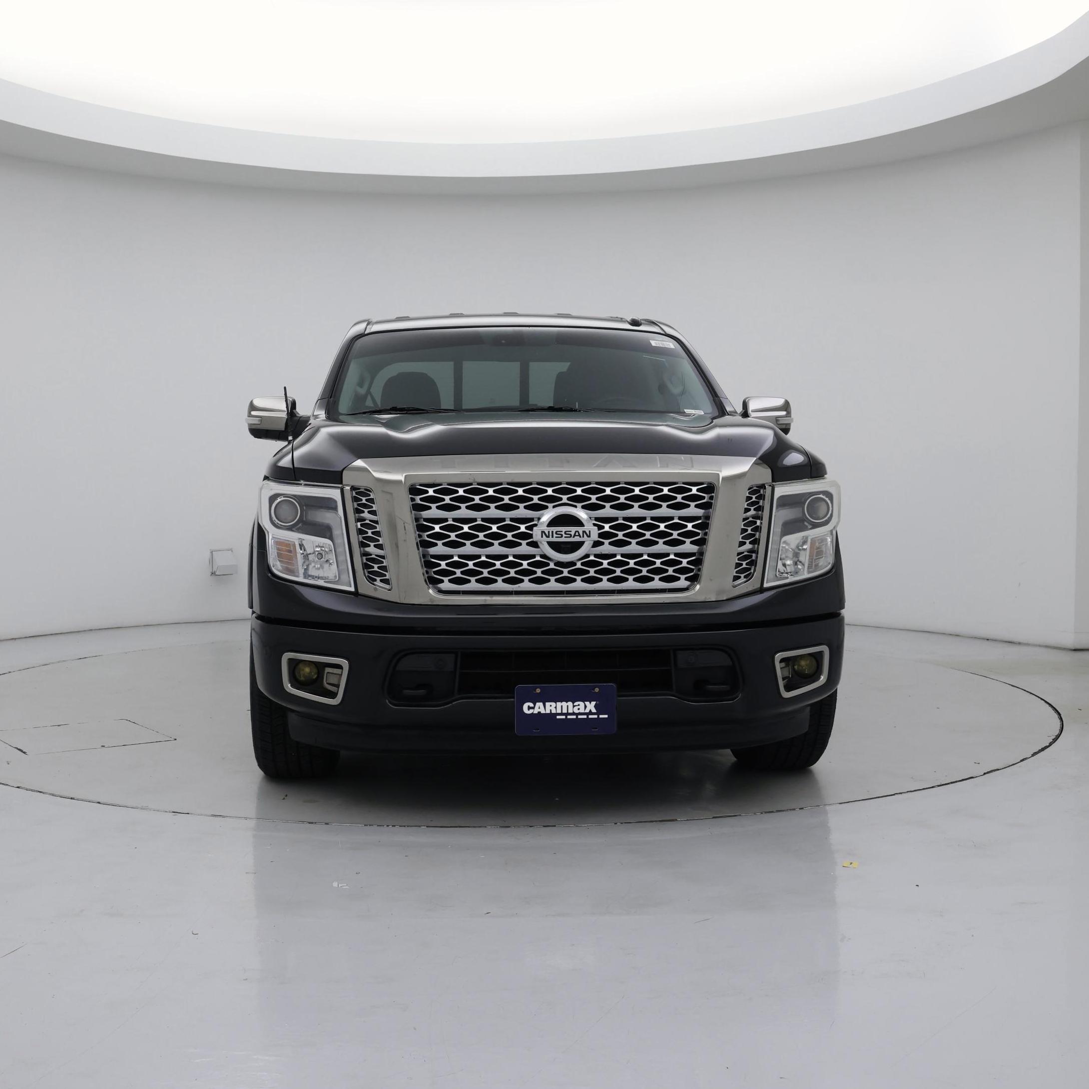 Thumbnail: 2017 Nissan Titan - 5