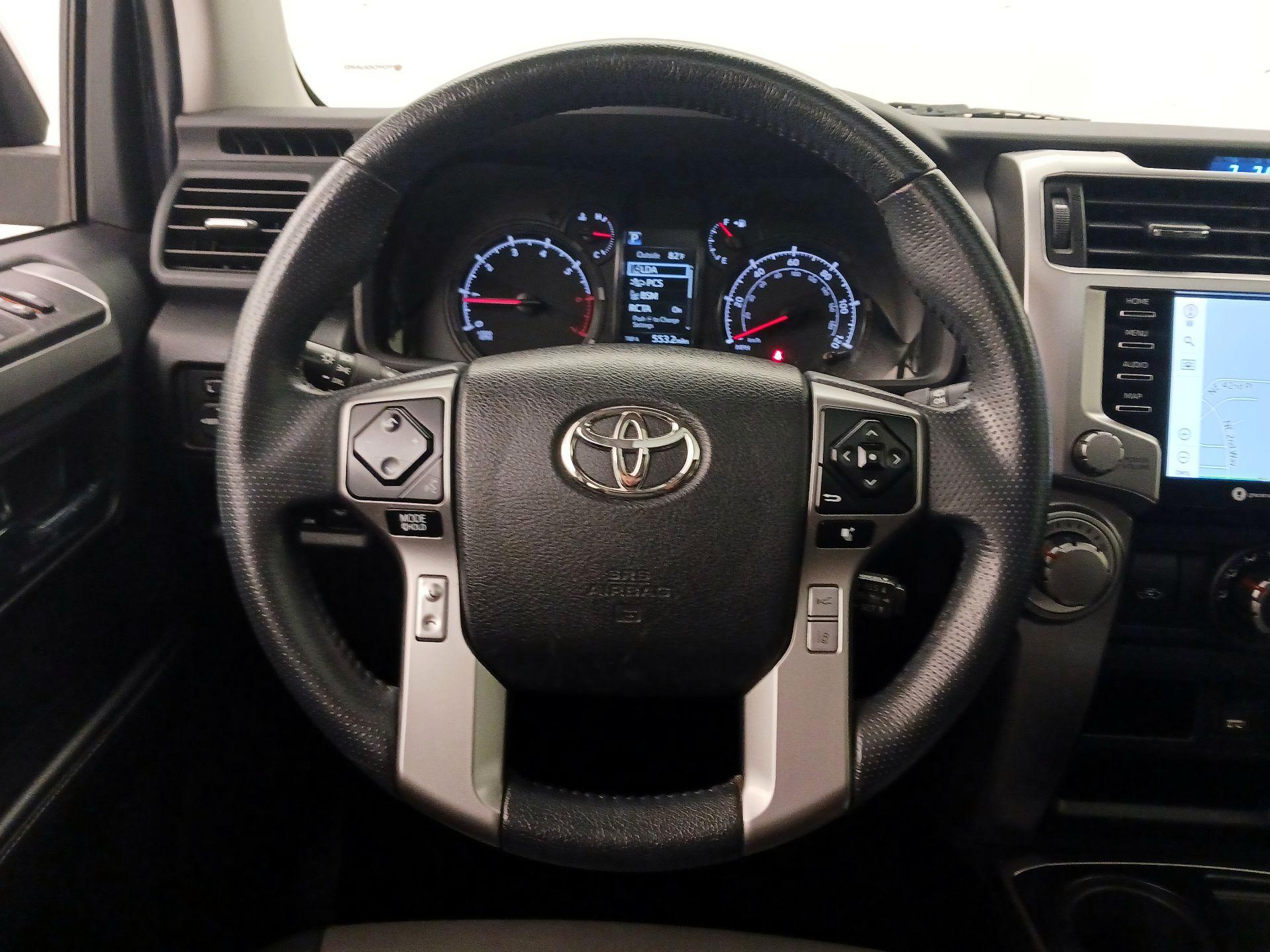 Thumbnail: 2022 Toyota 4Runner - 10
