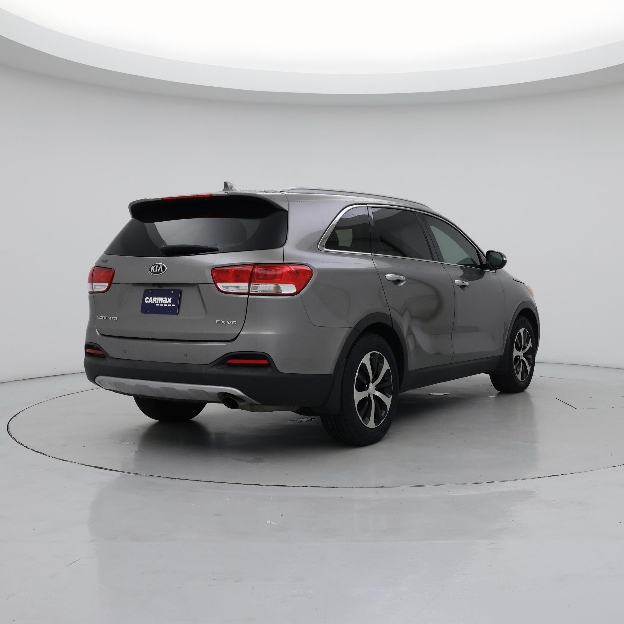 Thumbnail: 2017 Kia Sorento - 8
