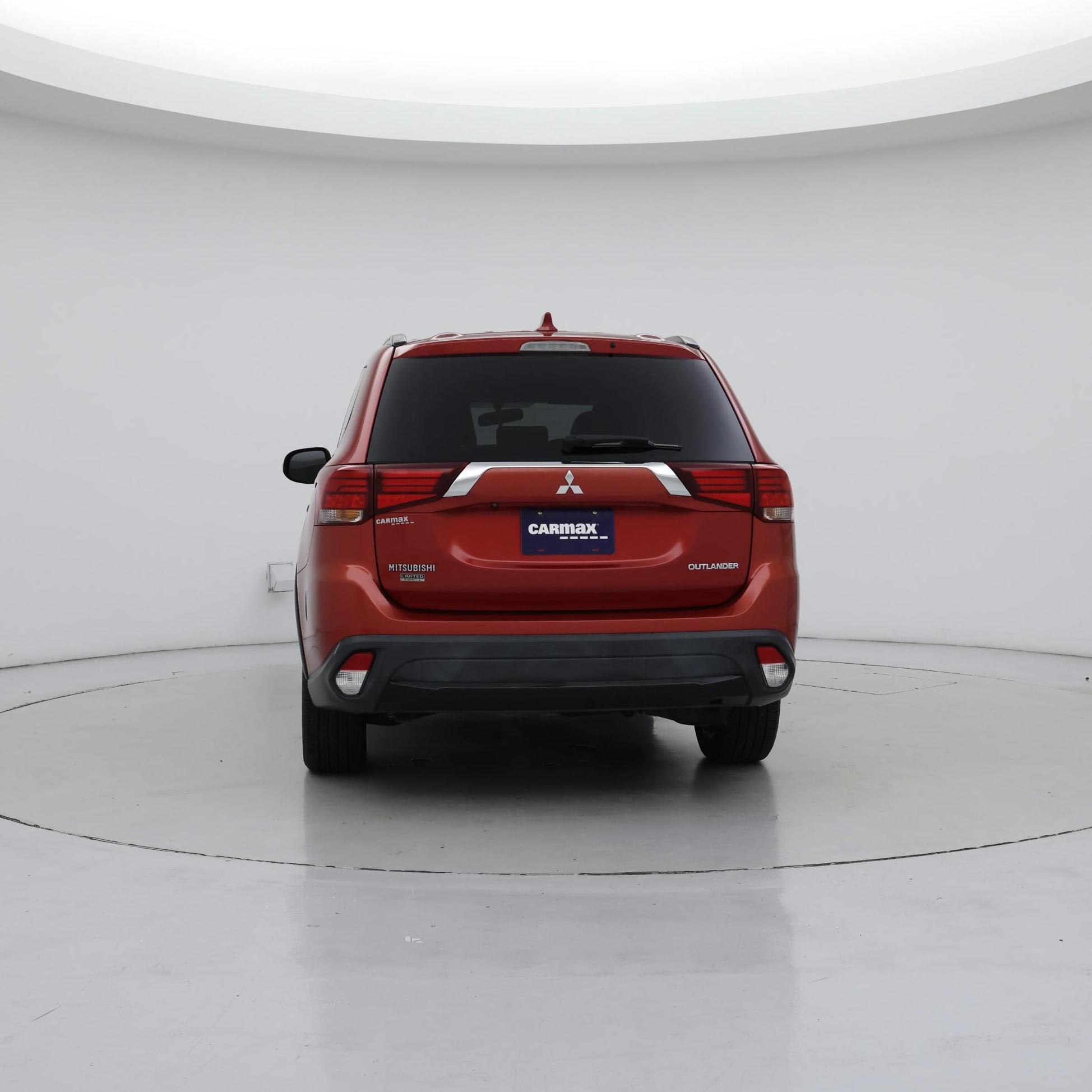 Thumbnail: 2018 Mitsubishi Outlander - 6