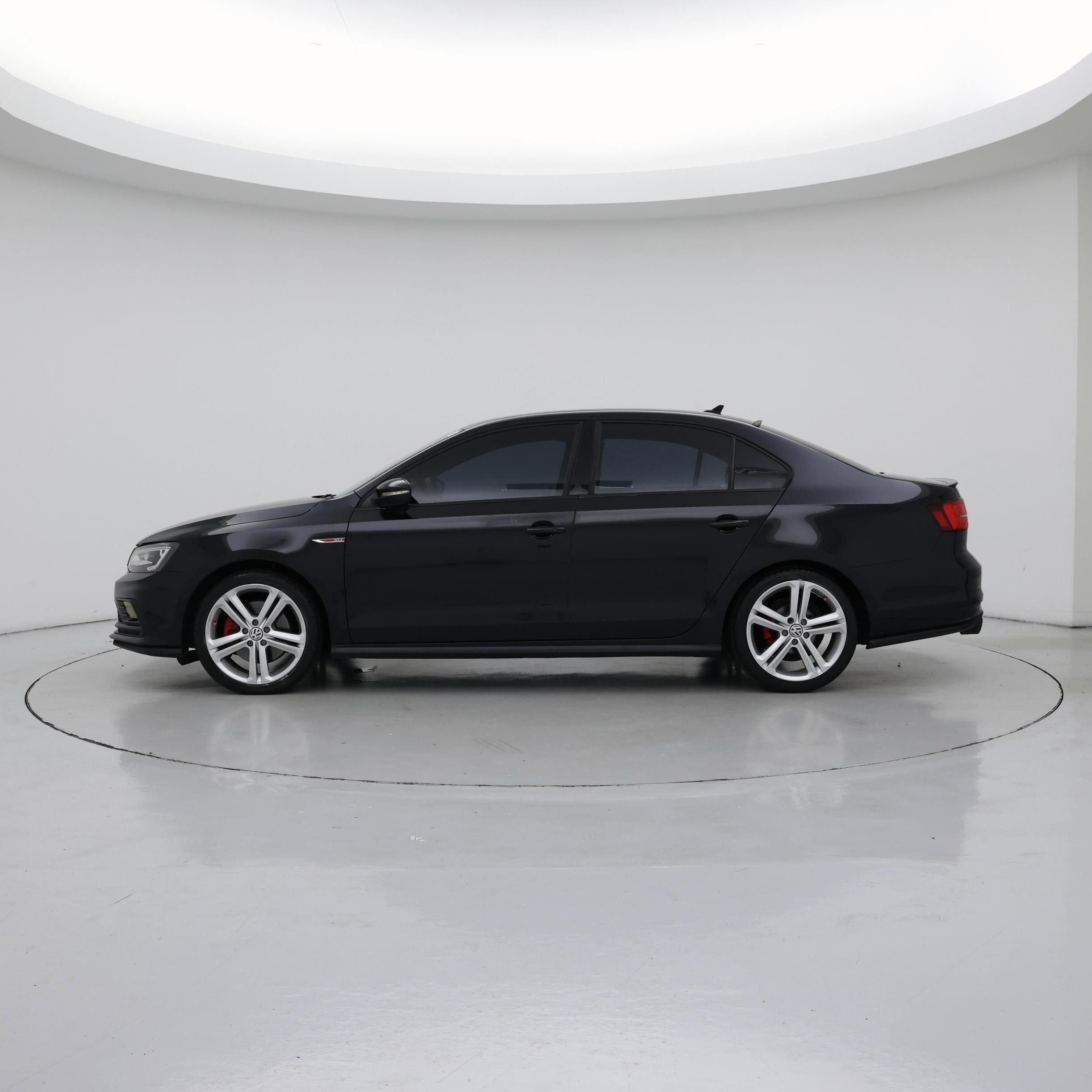 Thumbnail: 2017 Volkswagen Jetta - 3