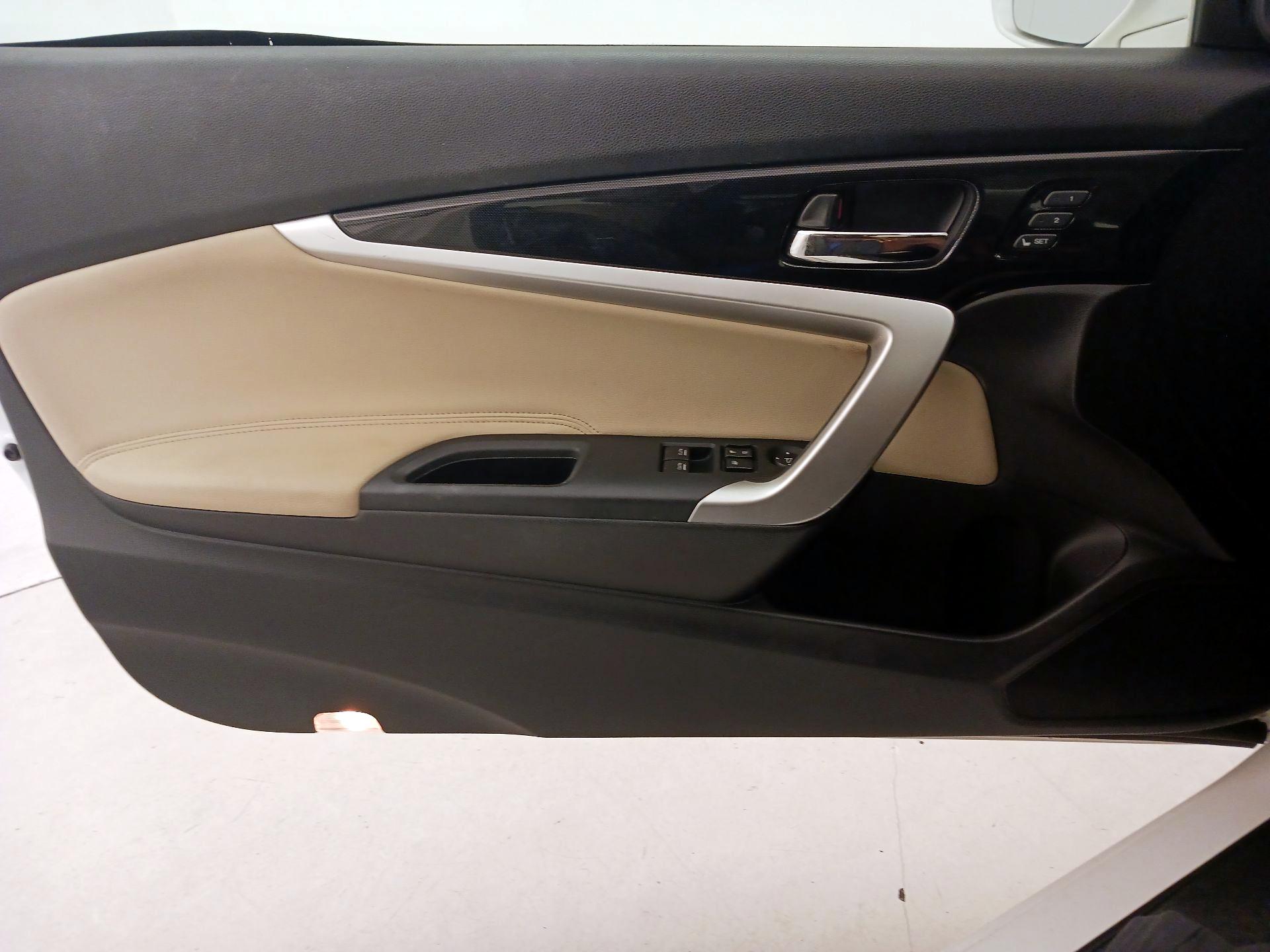 Thumbnail: 2015 Honda Accord - 10