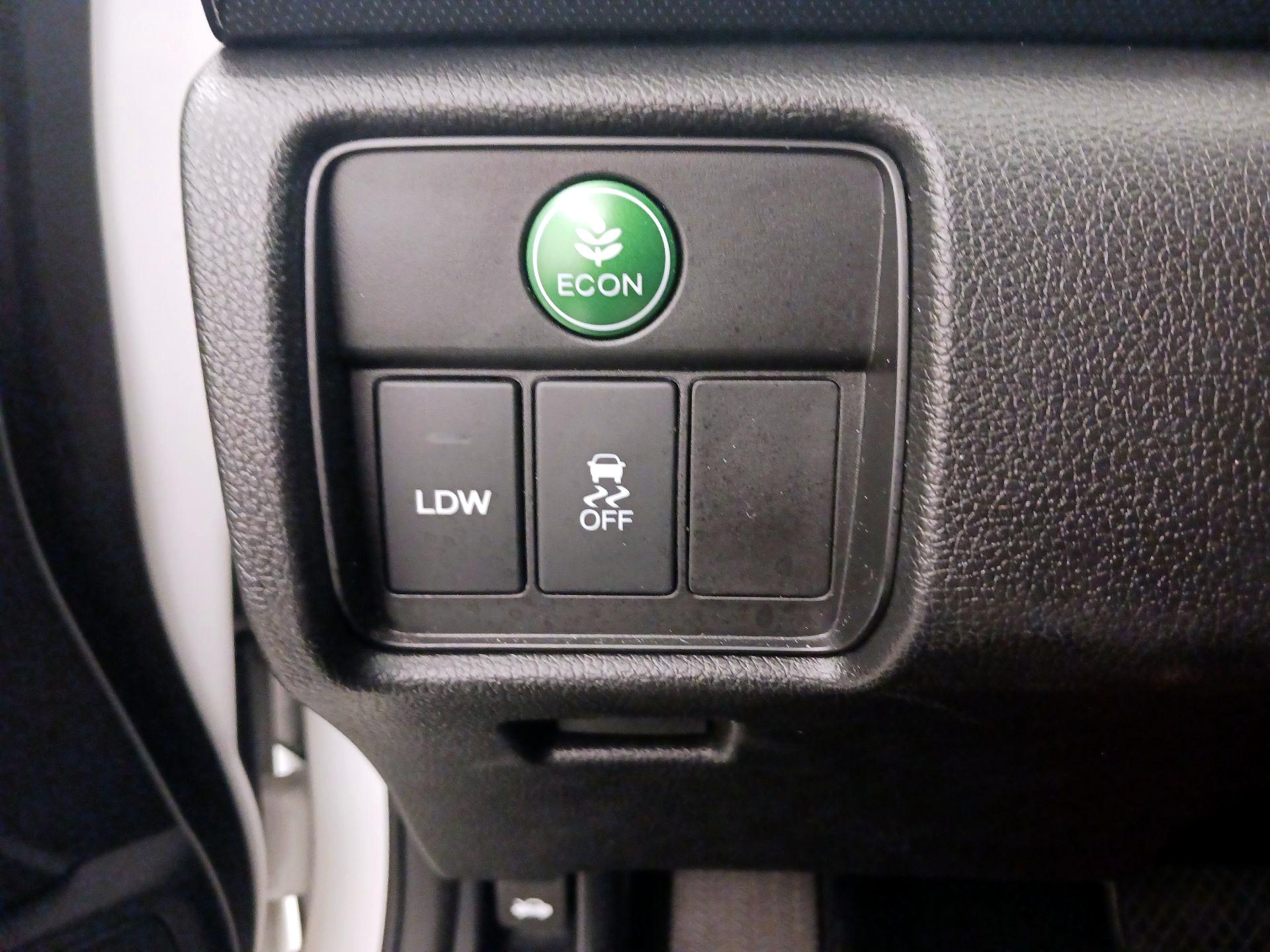 Thumbnail: 2015 Honda Accord - 11