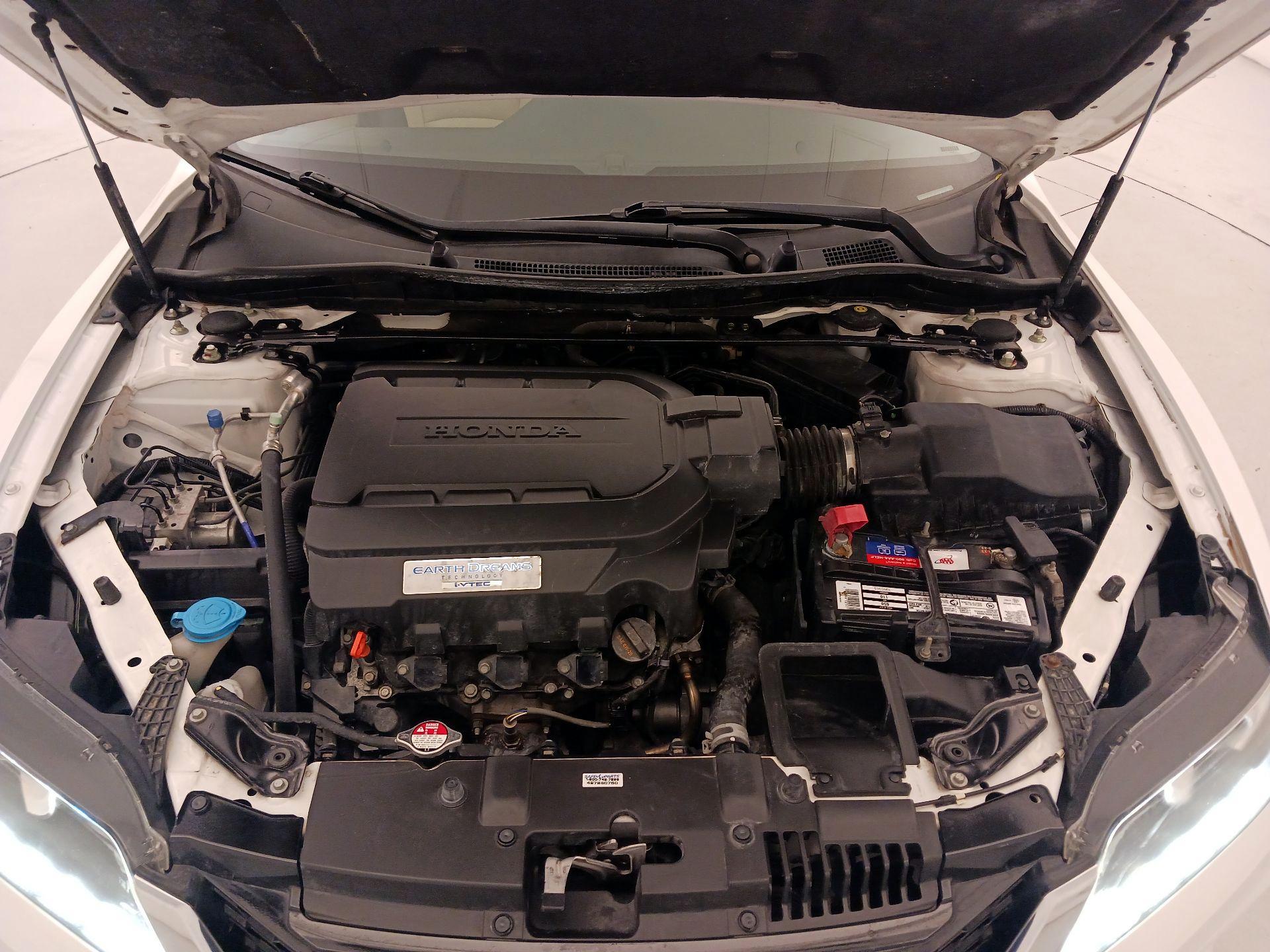 Thumbnail: 2015 Honda Accord - 20
