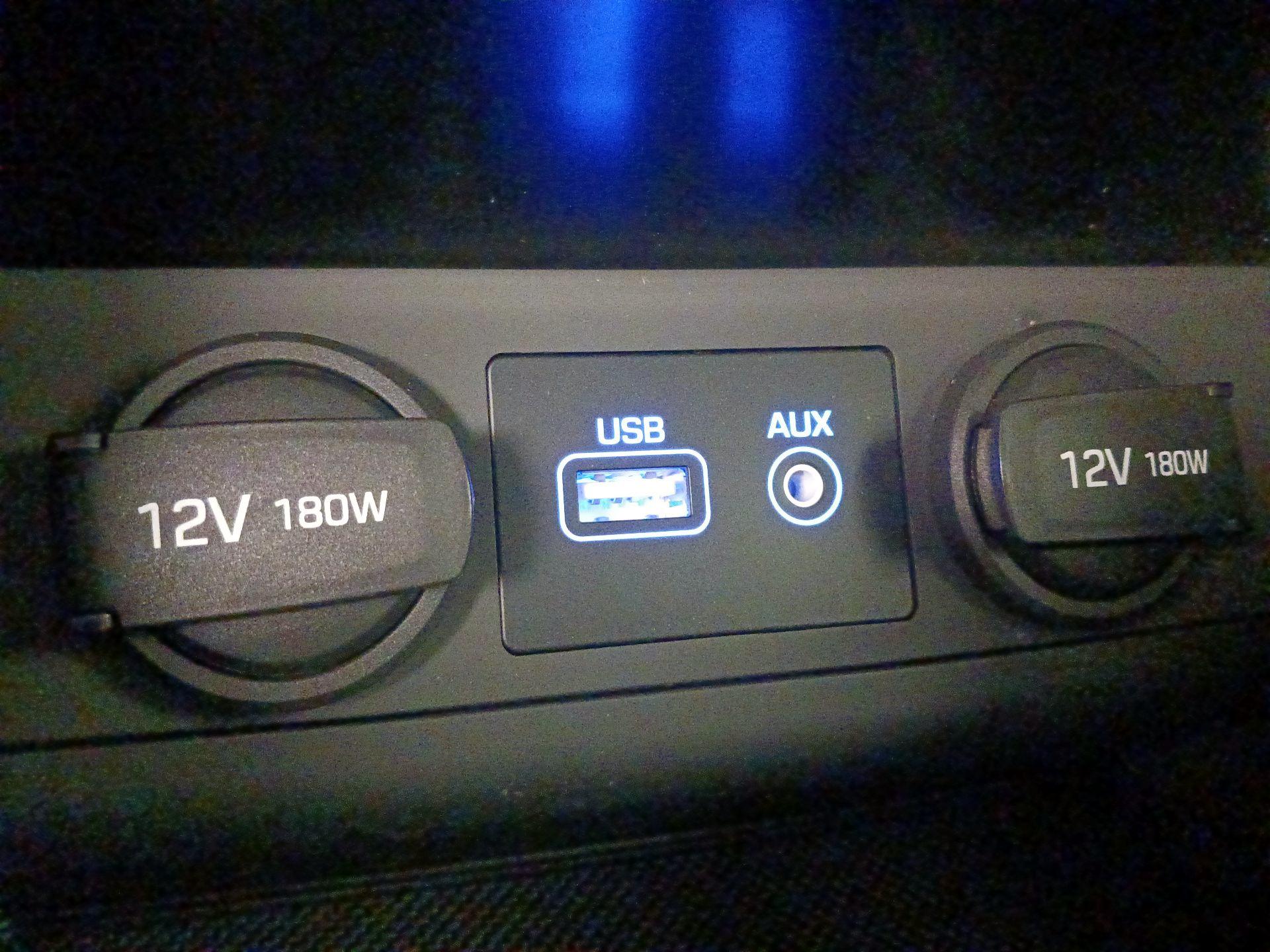Thumbnail: 2015 Hyundai Sonata - 19