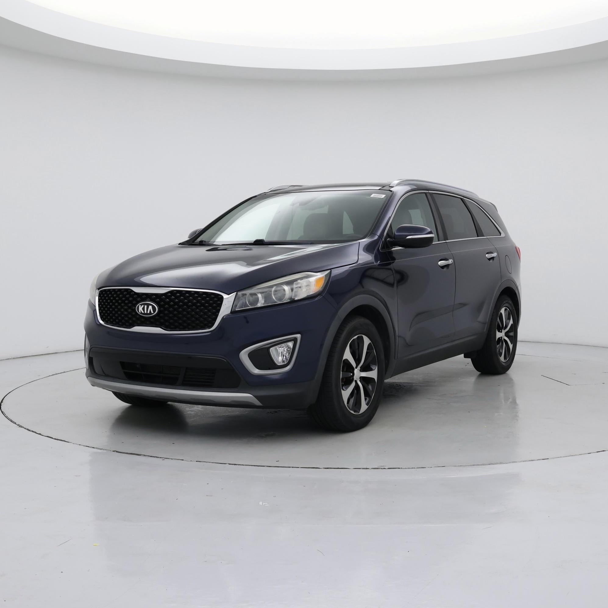 Thumbnail: 2017 Kia Sorento - 4