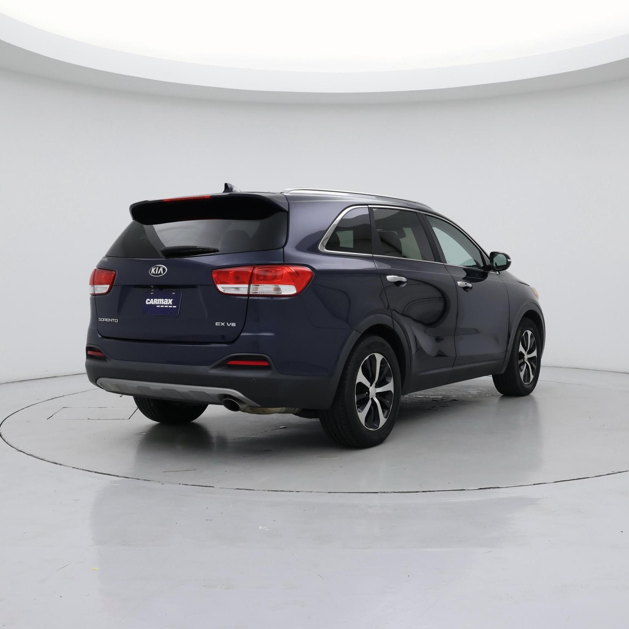 Thumbnail: 2017 Kia Sorento - 8