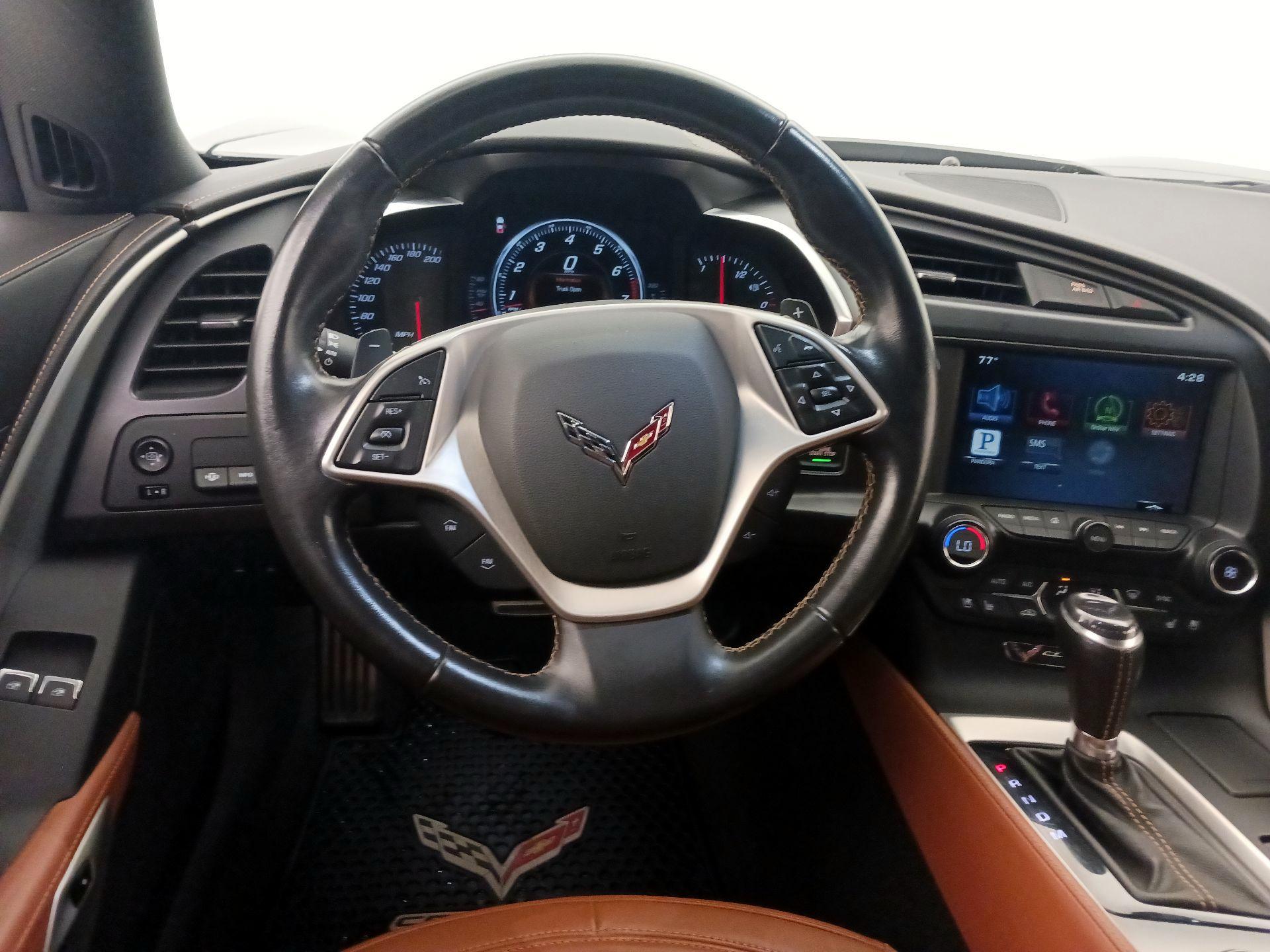 Thumbnail: 2015 Chevrolet Corvette - 10