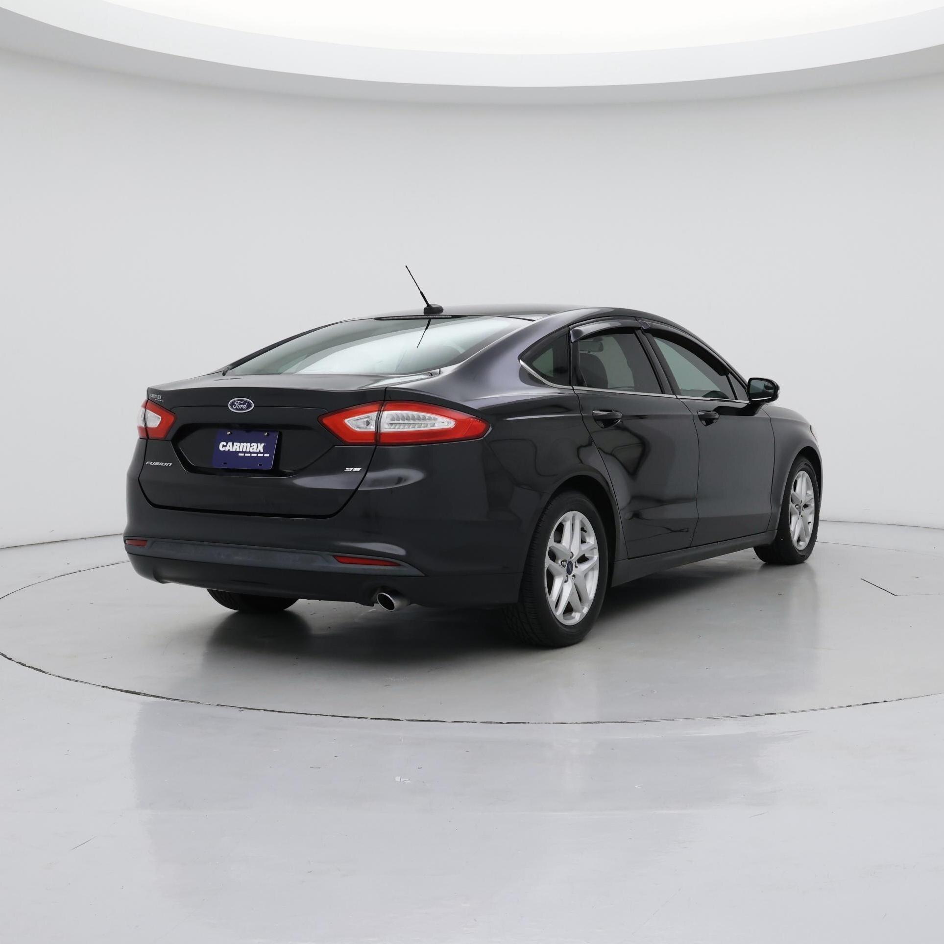 Thumbnail: 2015 Ford Fusion - 8