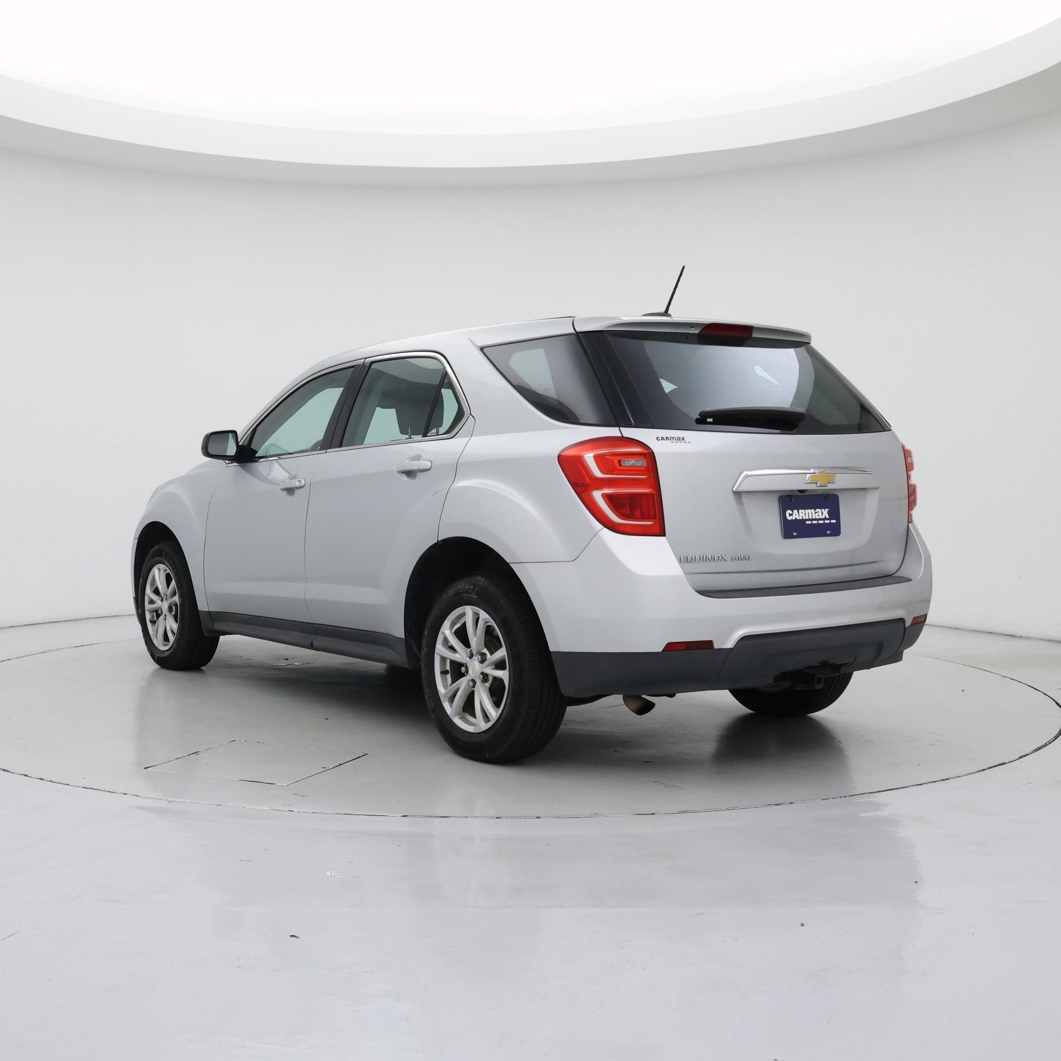 Thumbnail: 2017 Chevrolet Equinox - 2
