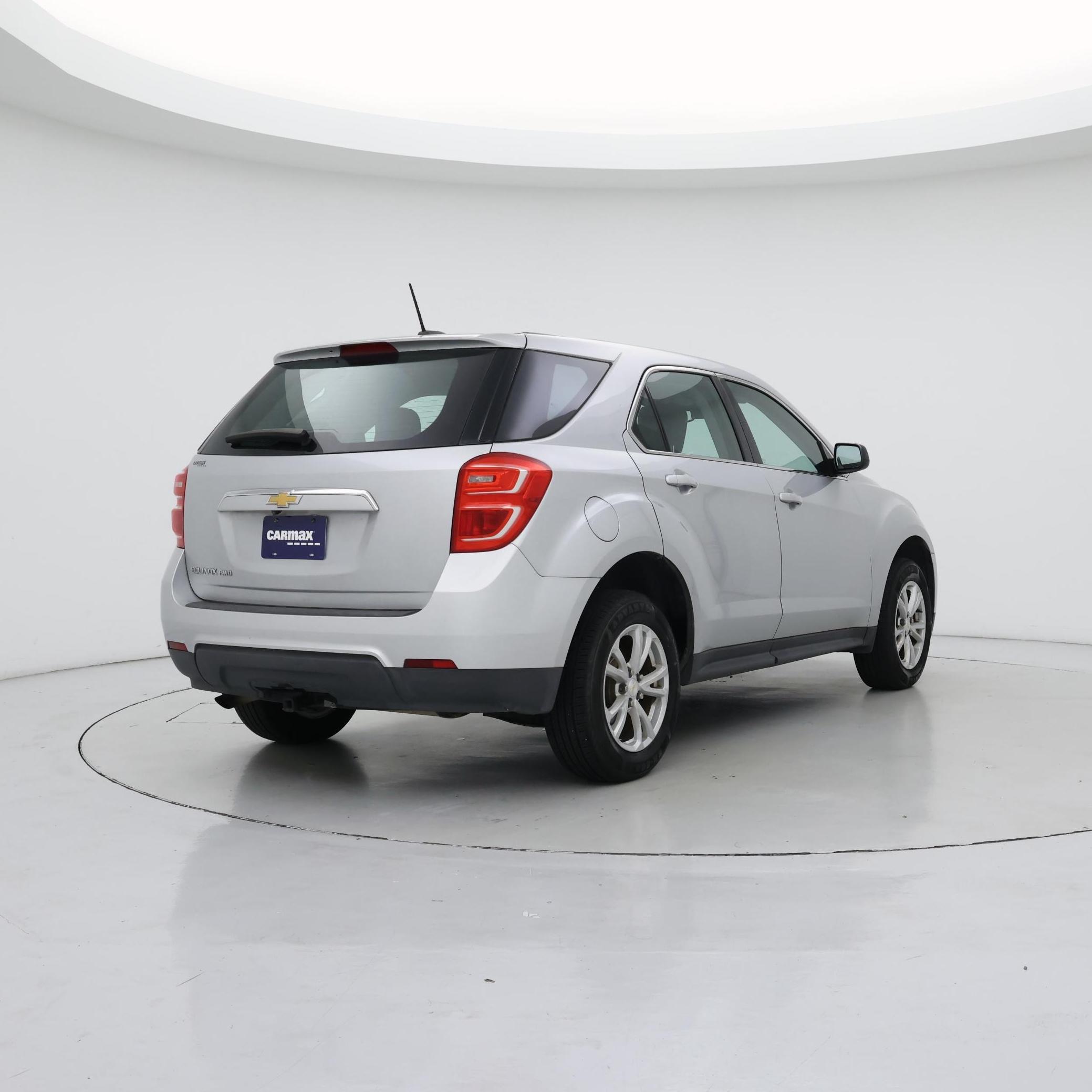 Thumbnail: 2017 Chevrolet Equinox - 8