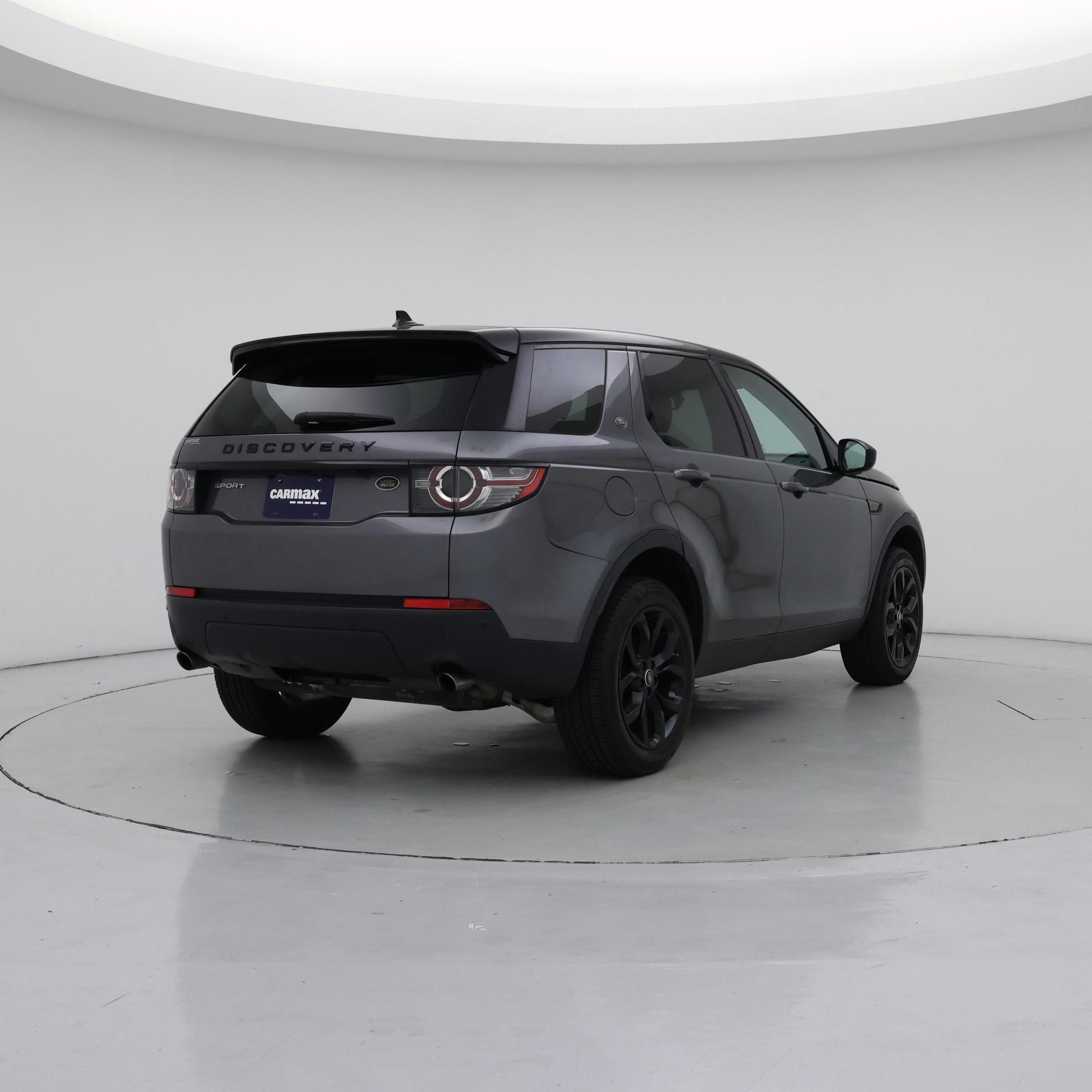 Thumbnail: 2016 Land Rover Discovery Sport - 8