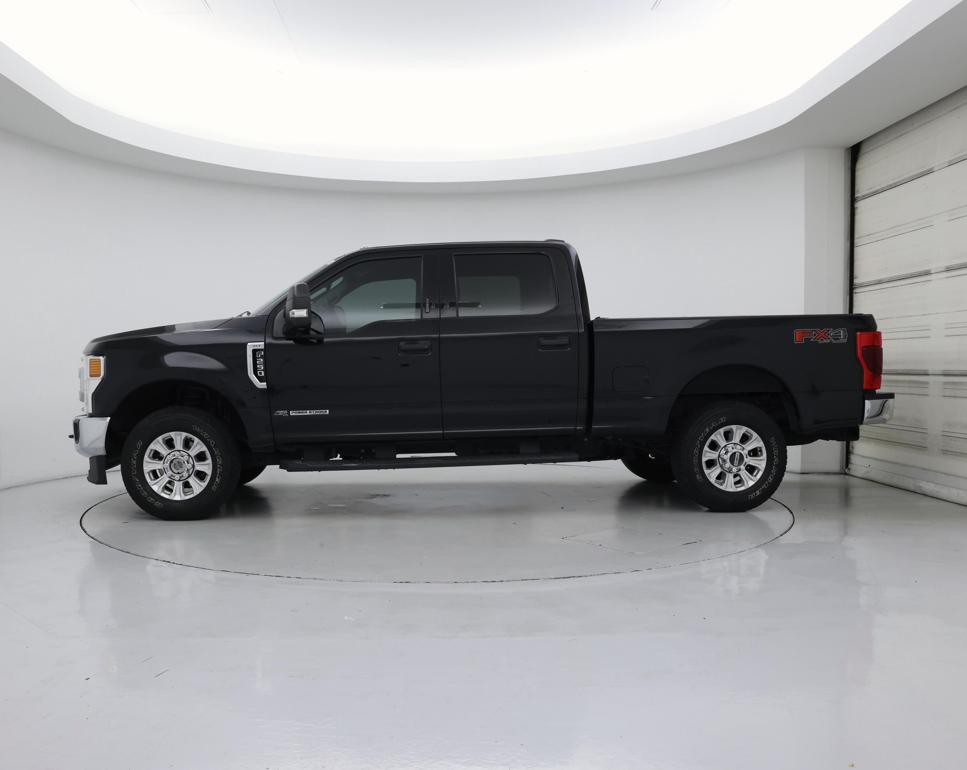 Thumbnail: 2020 Ford F-250 - 3