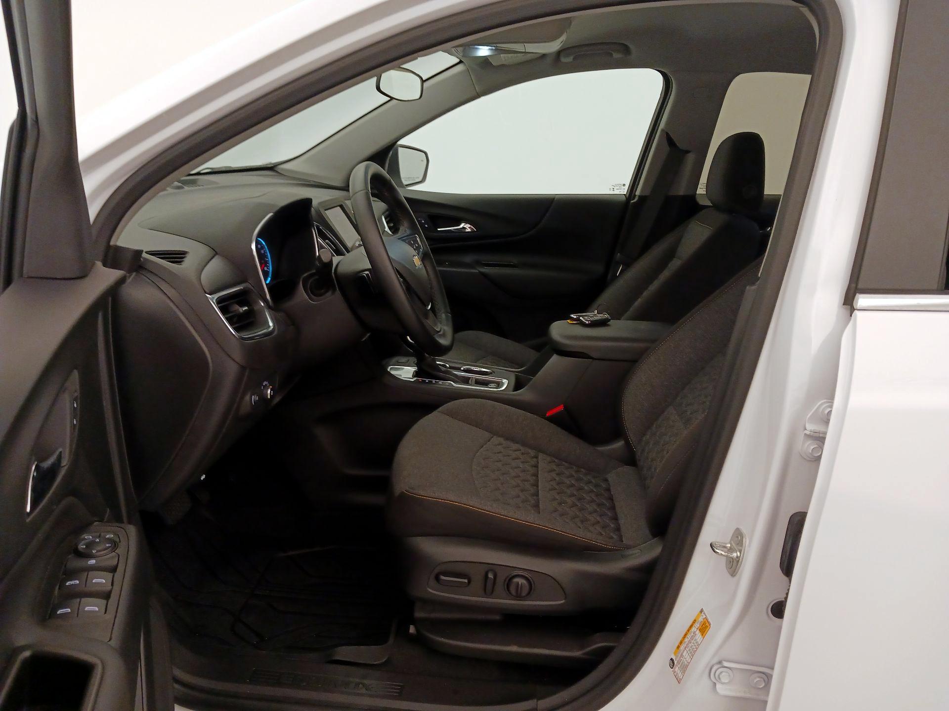Thumbnail: 2024 Chevrolet Equinox - 11