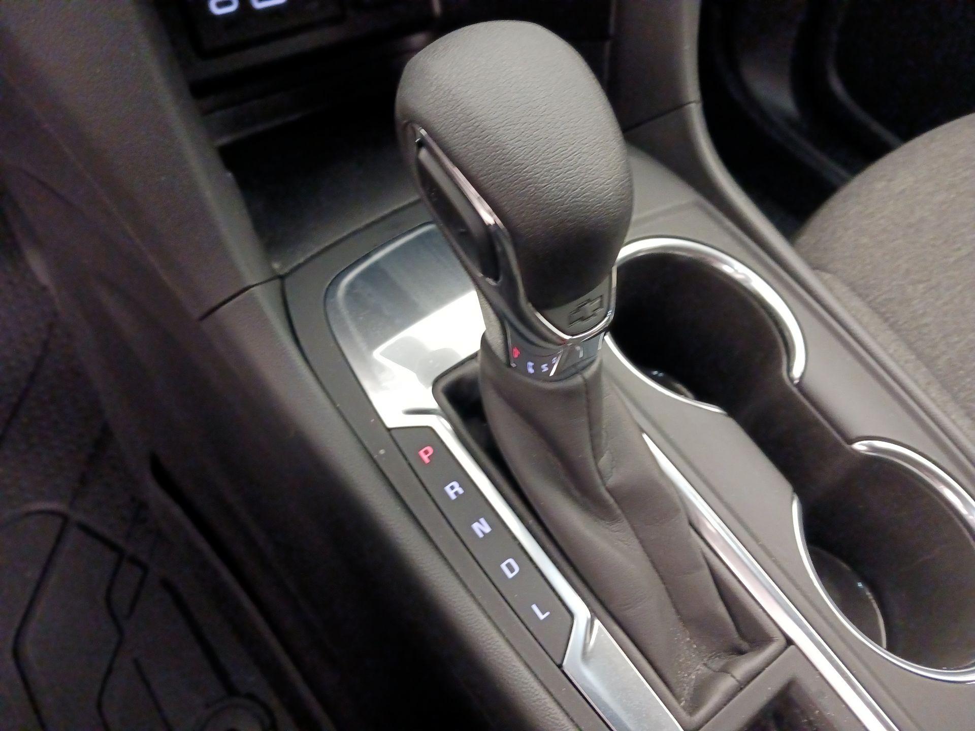 Thumbnail: 2024 Chevrolet Equinox - 17