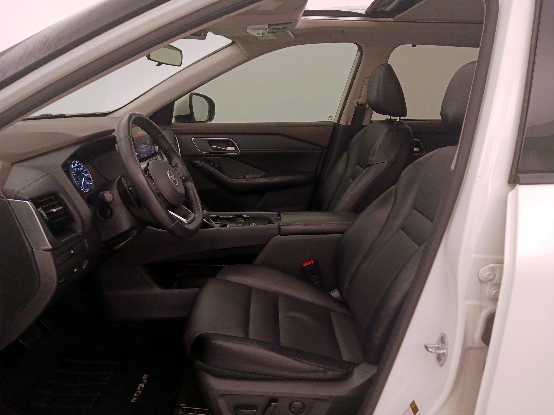 Thumbnail: 2021 Nissan Rogue - 11