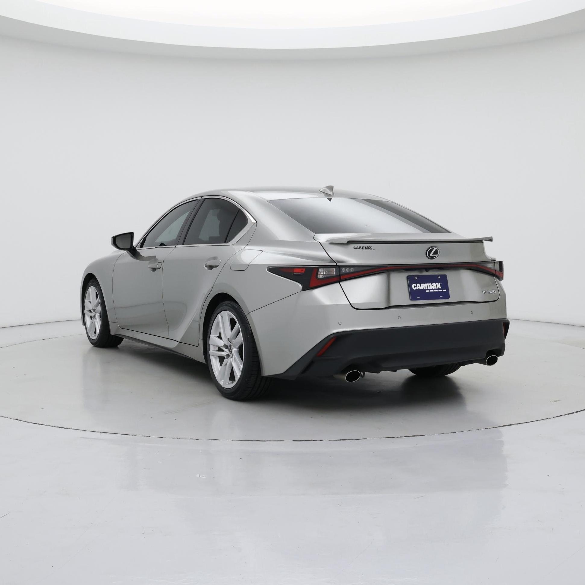Thumbnail: 2021 Lexus IS - 2